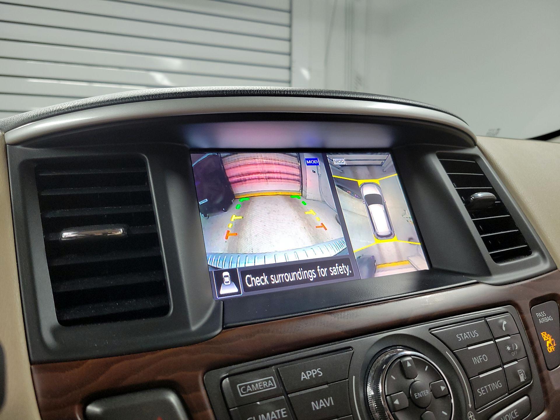 Thumbnail: 2019 Nissan Pathfinder - 15