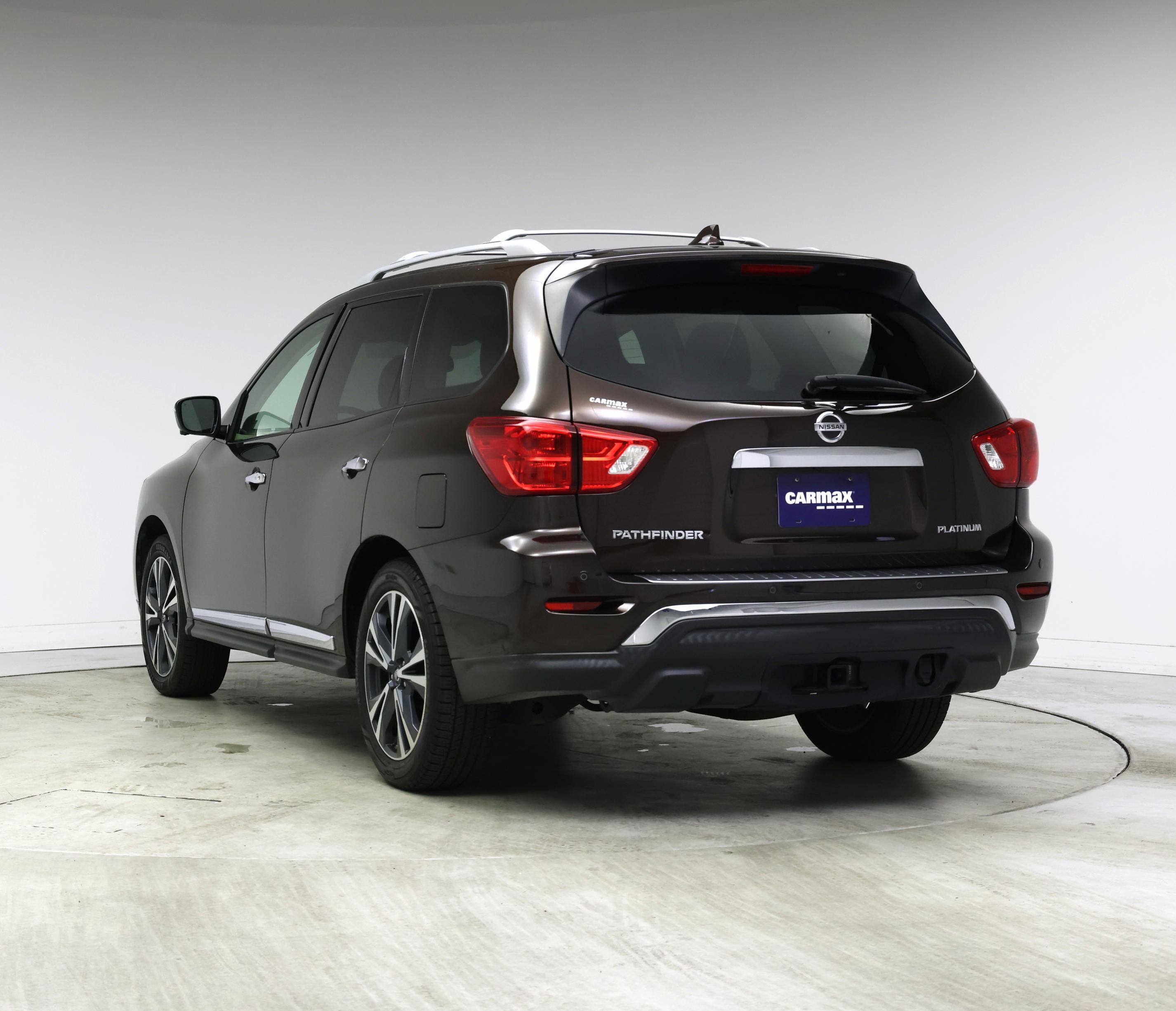 Thumbnail: 2019 Nissan Pathfinder - 2