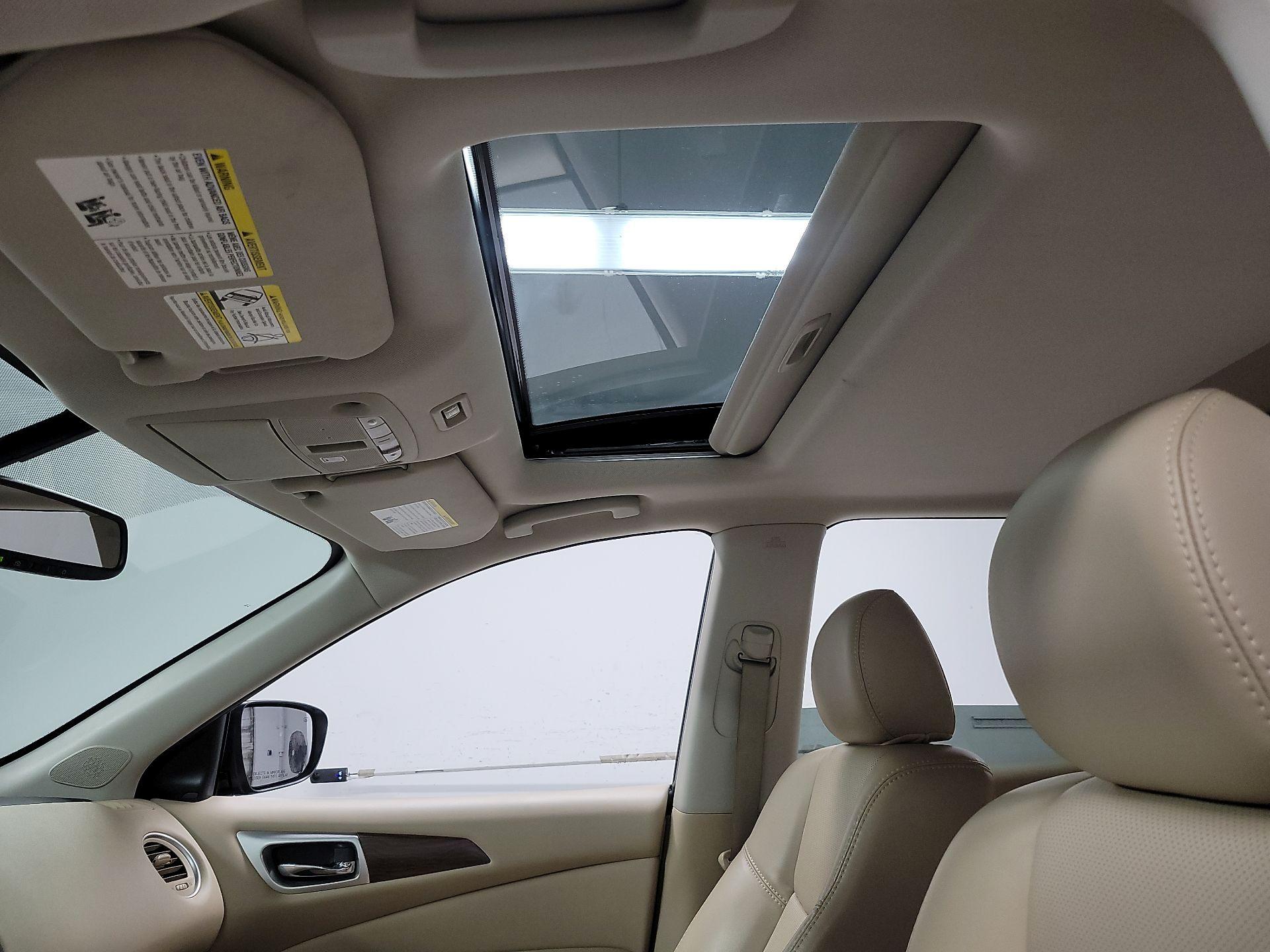 Thumbnail: 2019 Nissan Pathfinder - 20