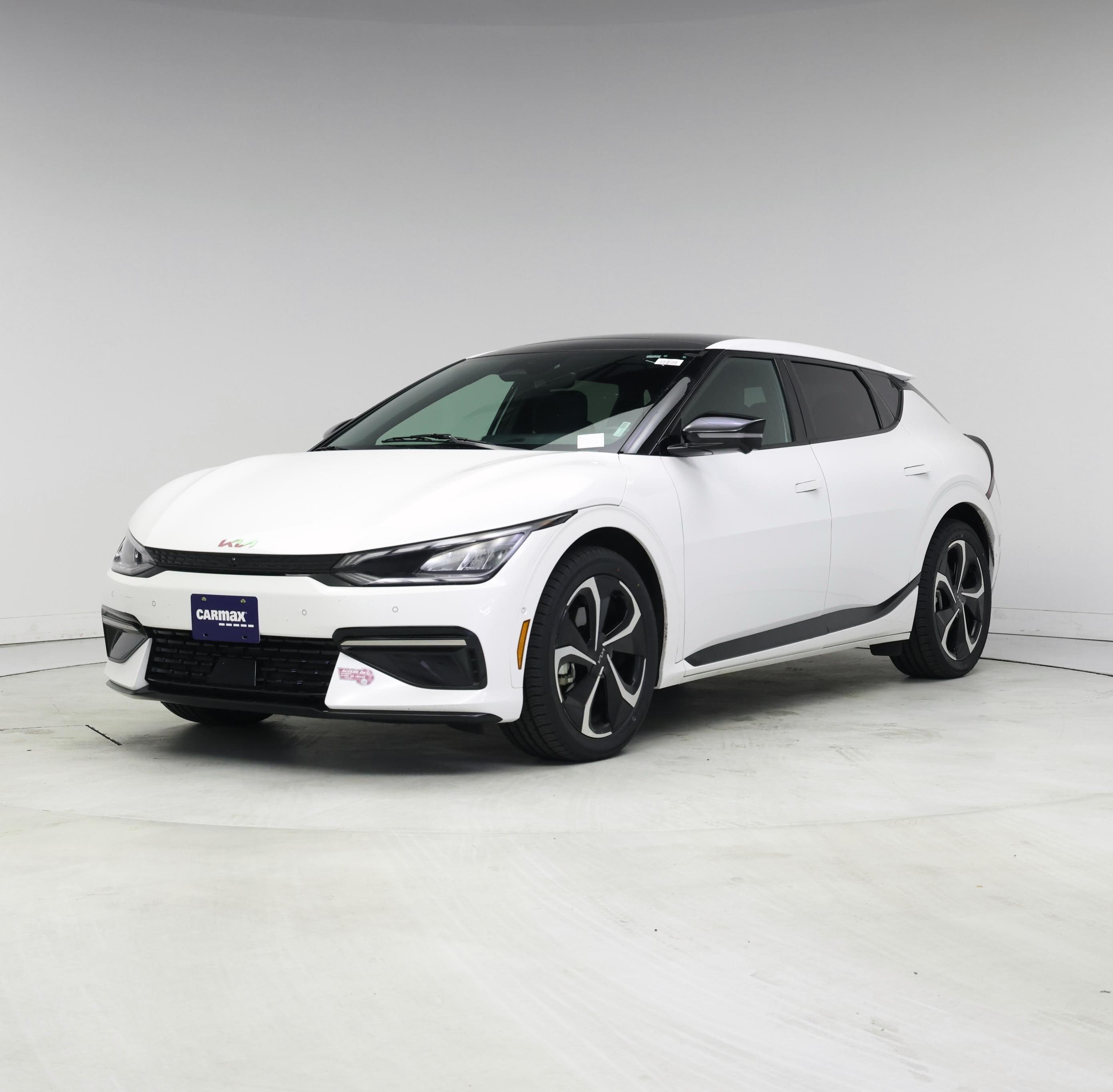 Thumbnail: 2023 Kia EV6 - 4