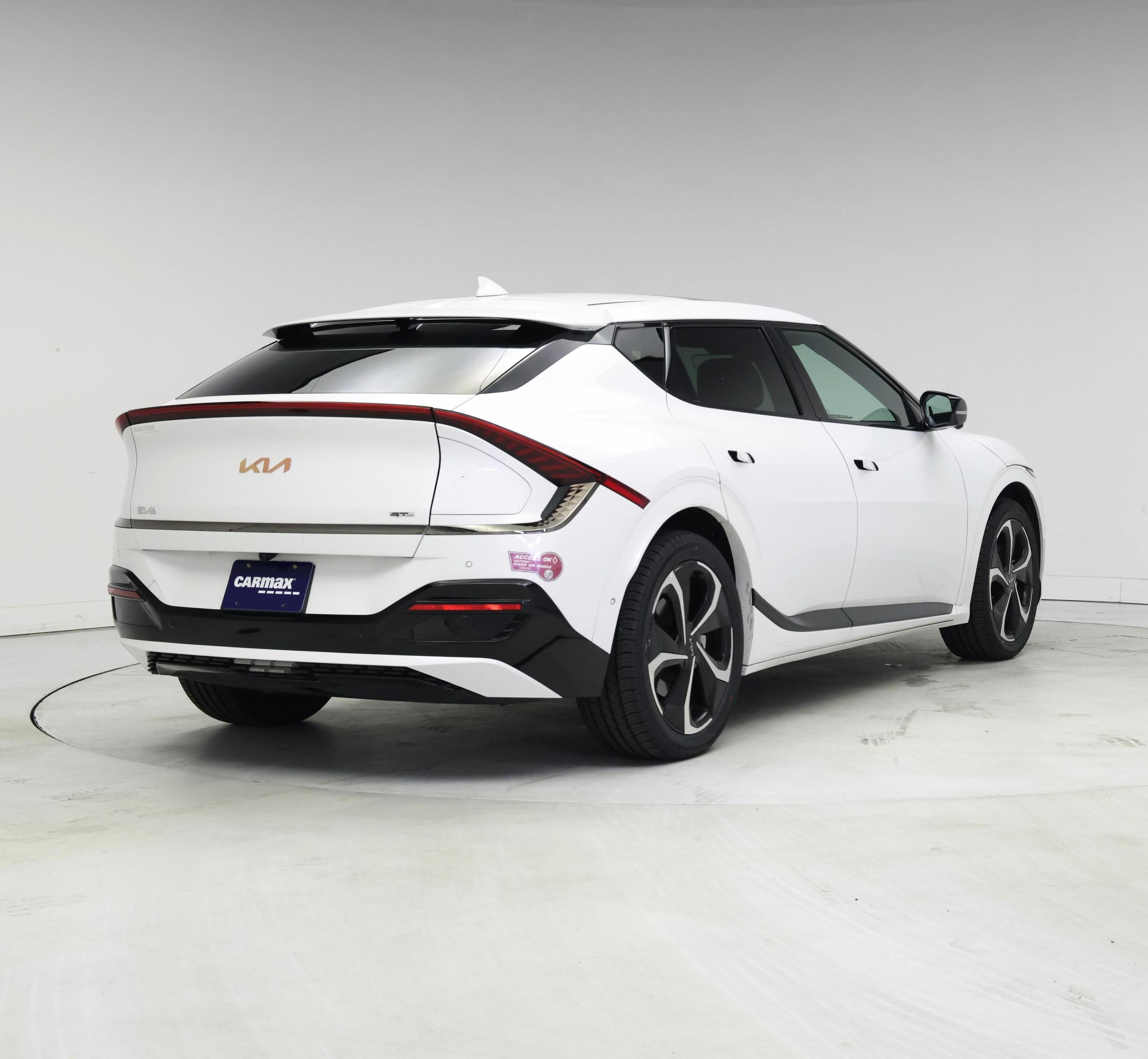 Thumbnail: 2023 Kia EV6 - 8