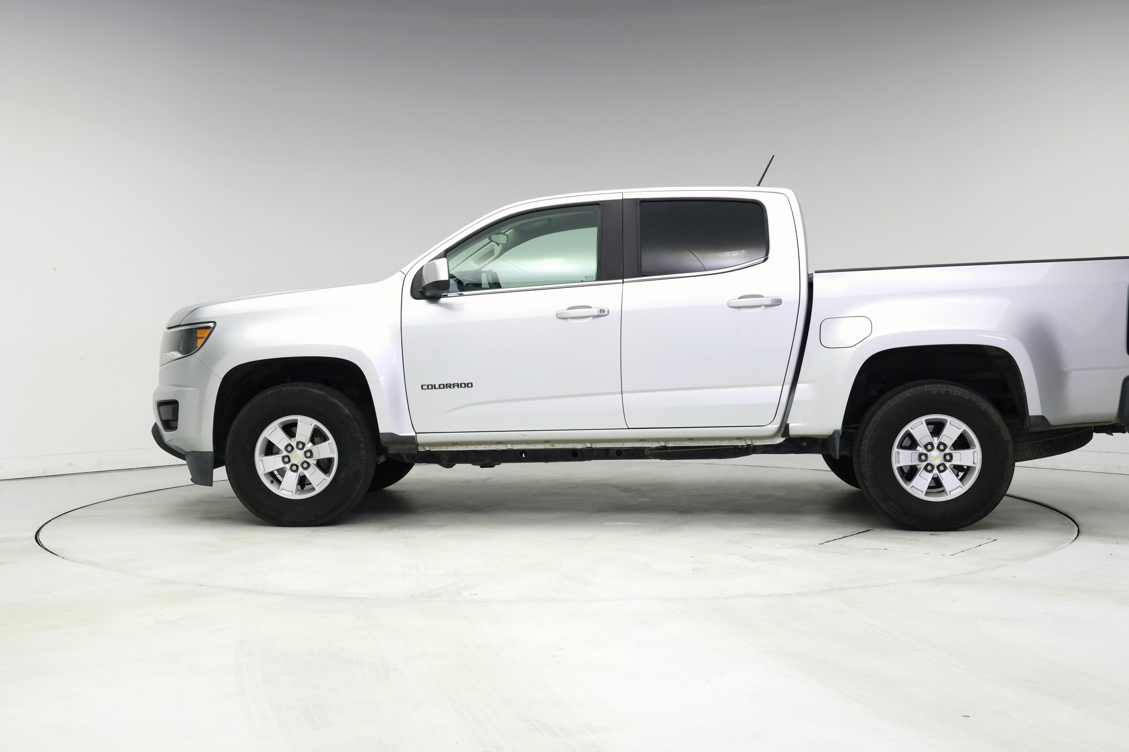 Thumbnail: 2020 Chevrolet Colorado - 3