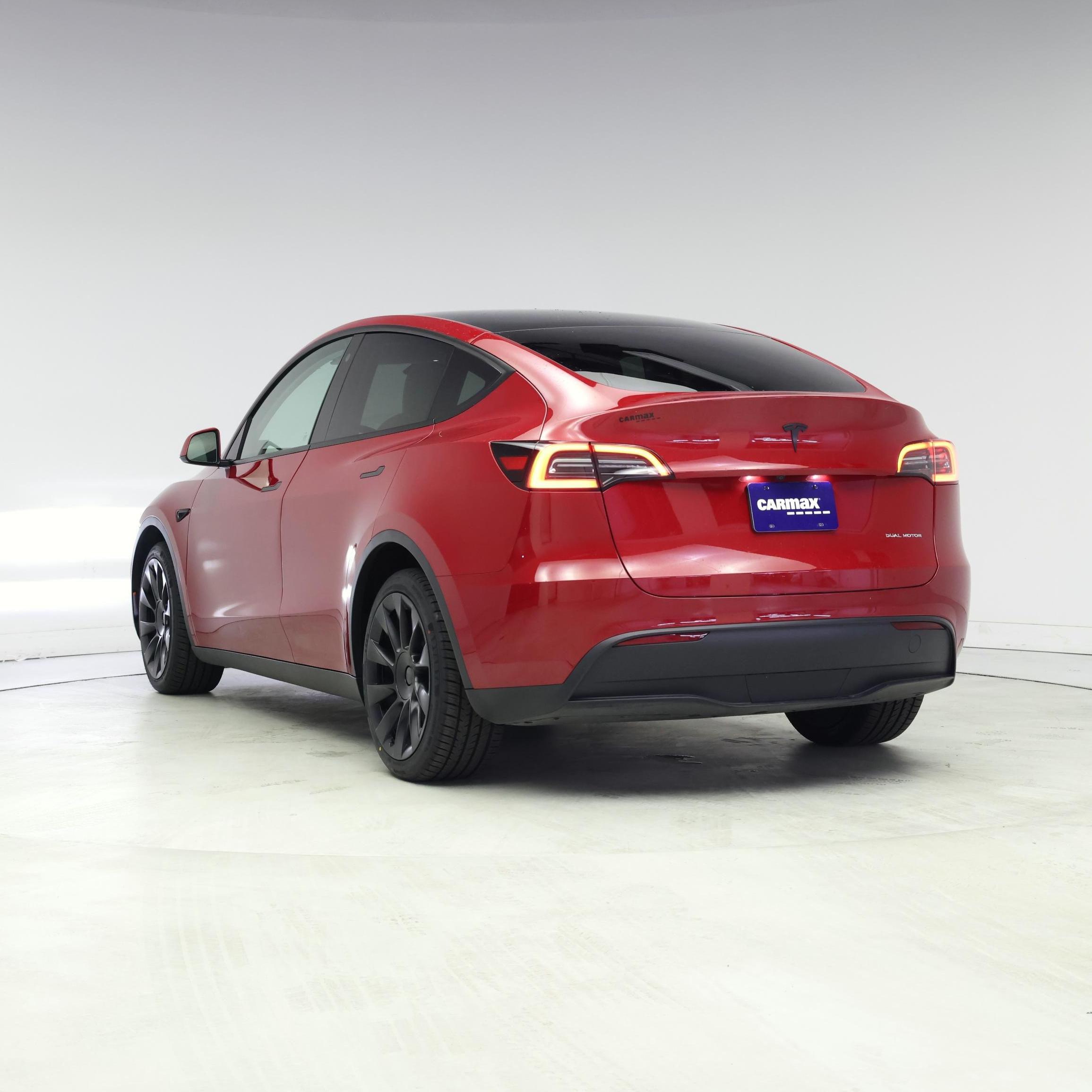 Thumbnail: 2023 Tesla Model Y - 2