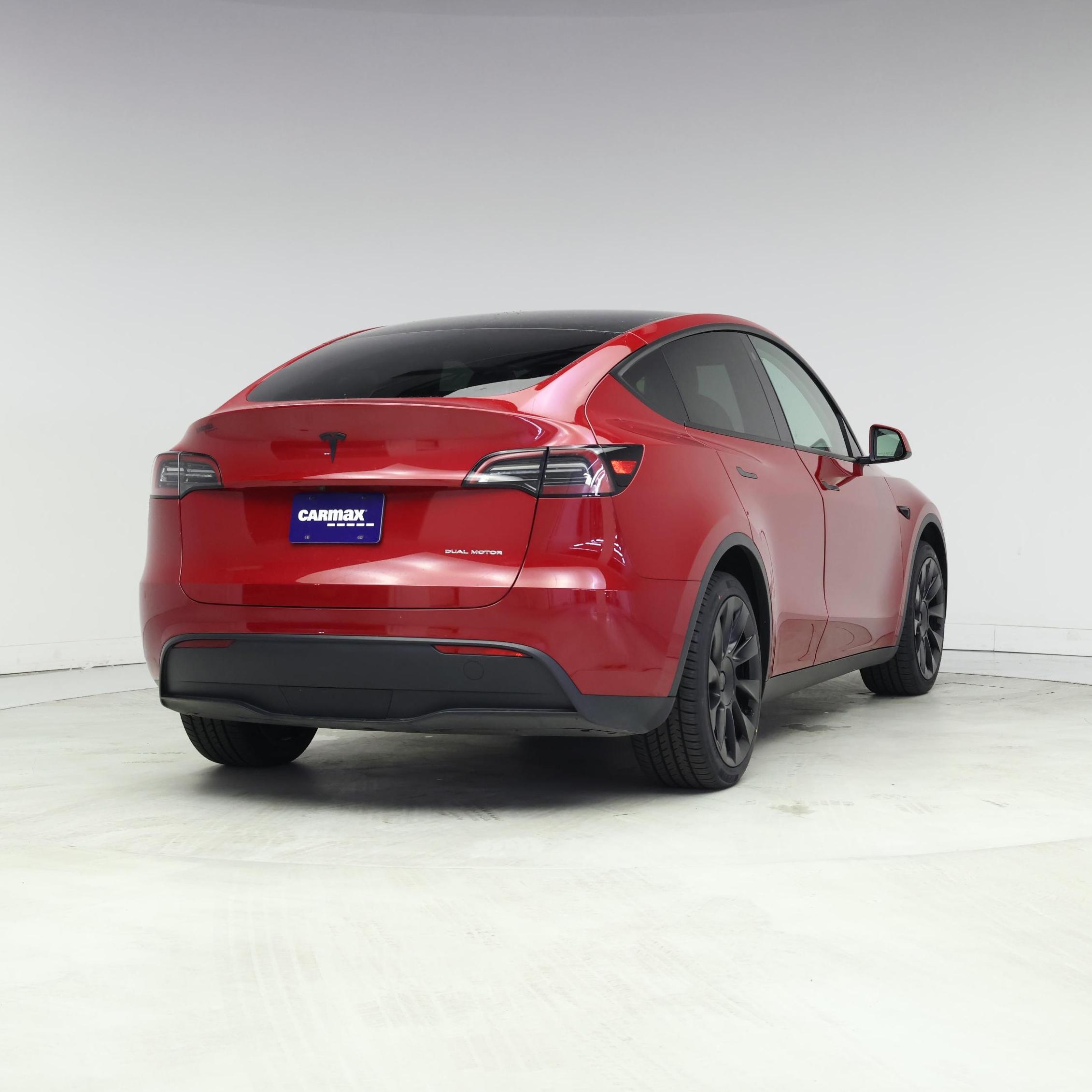 Thumbnail: 2023 Tesla Model Y - 8