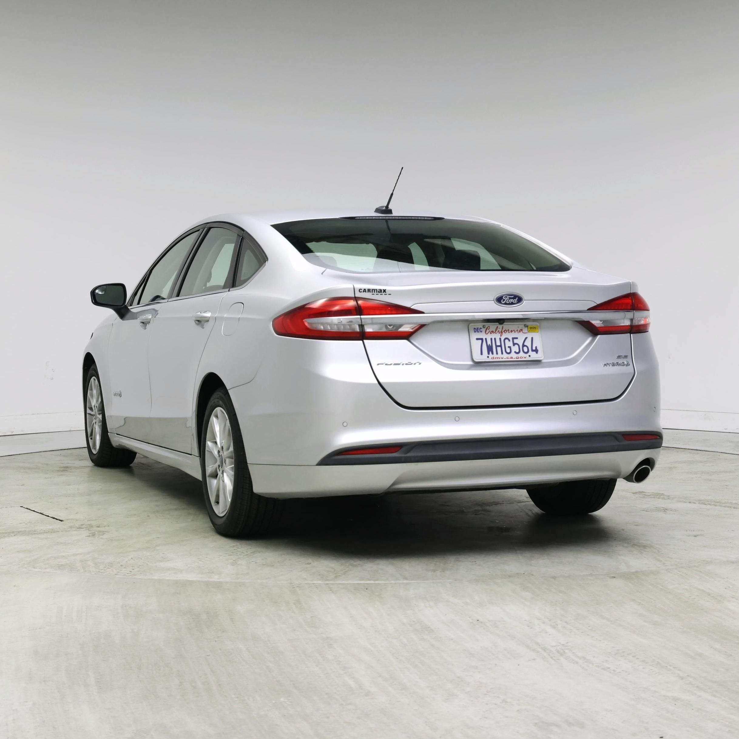Thumbnail: 2017 Ford Fusion - 2