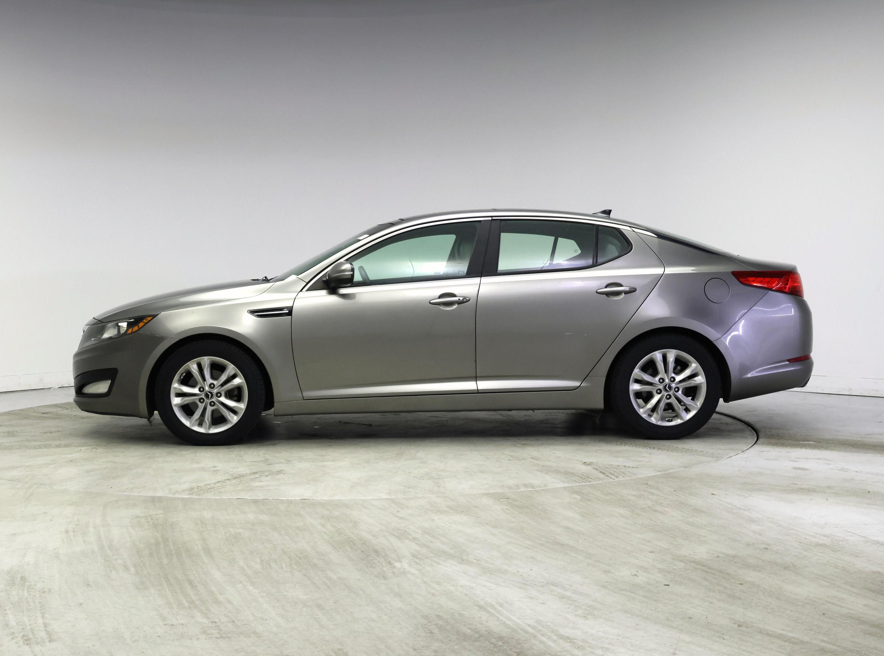 Thumbnail: 2013 Kia Optima - 3