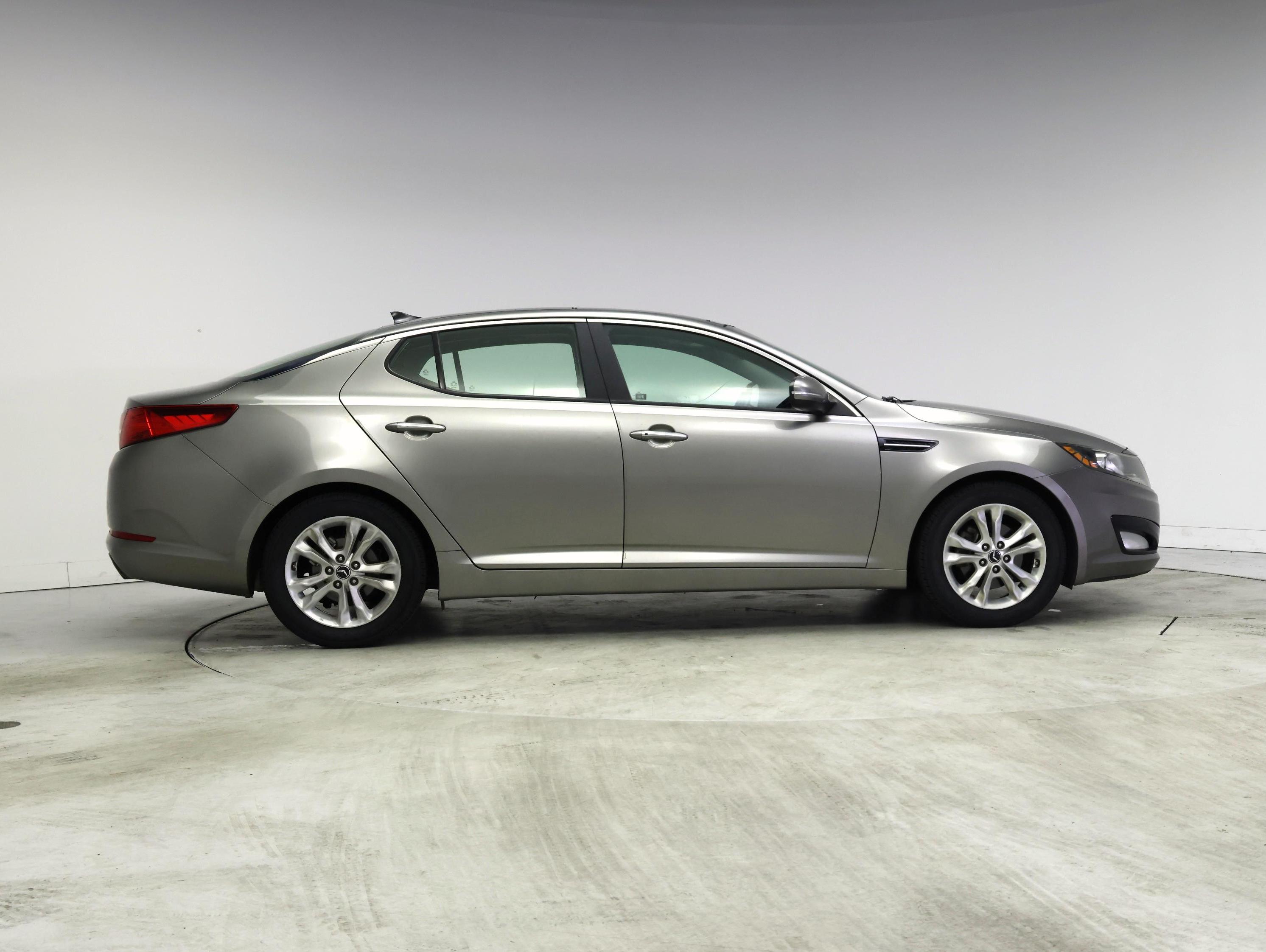 Thumbnail: 2013 Kia Optima - 7
