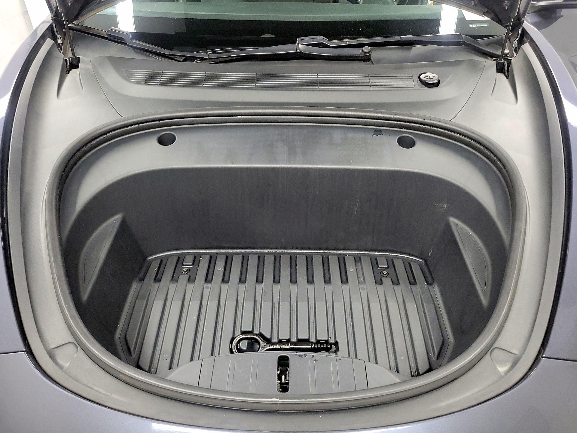 Thumbnail: 2021 Tesla Model 3 - 20