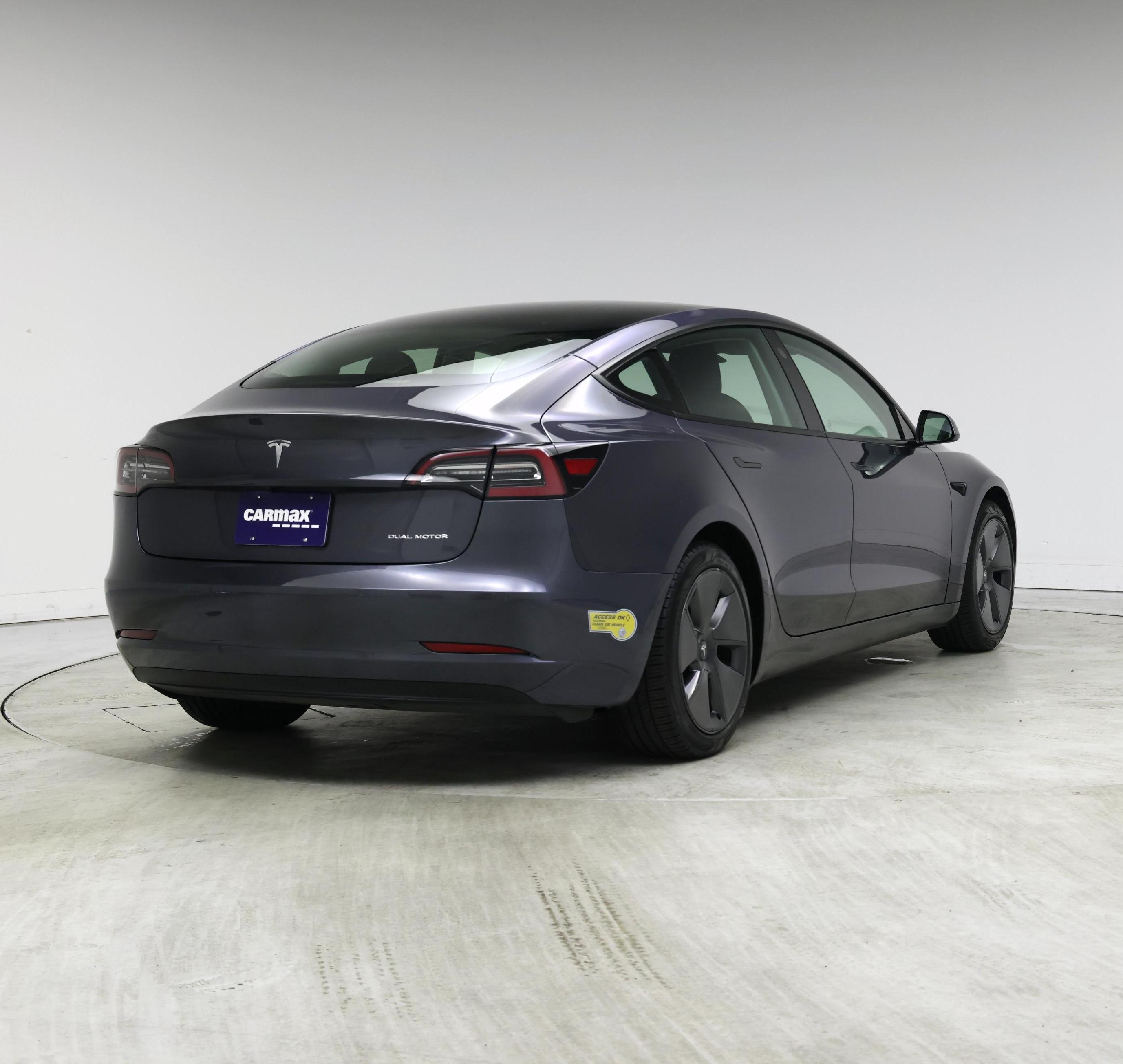 Thumbnail: 2021 Tesla Model 3 - 8