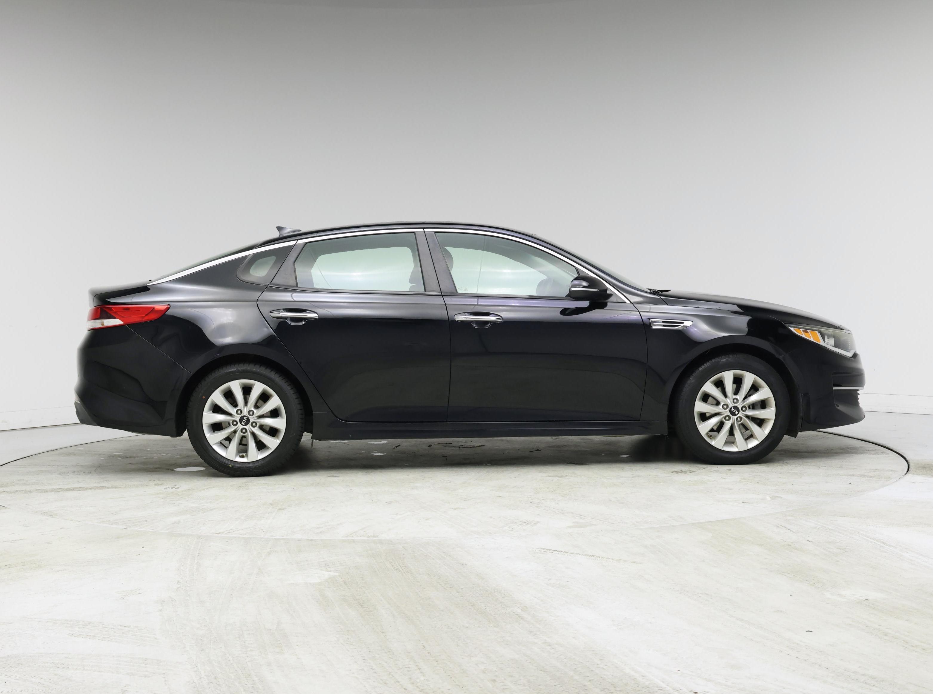 Thumbnail: 2018 Kia Optima - 7