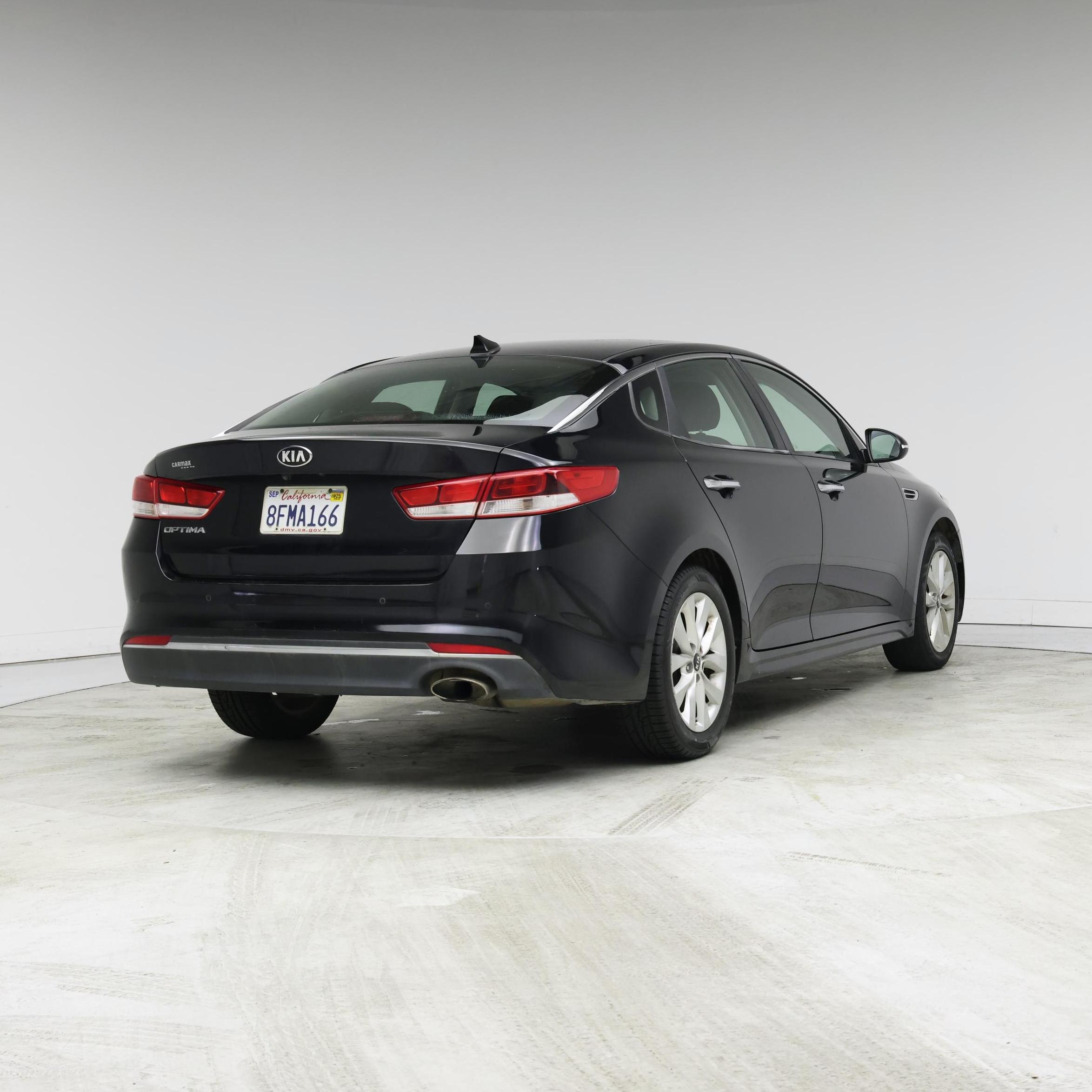 Thumbnail: 2018 Kia Optima - 8
