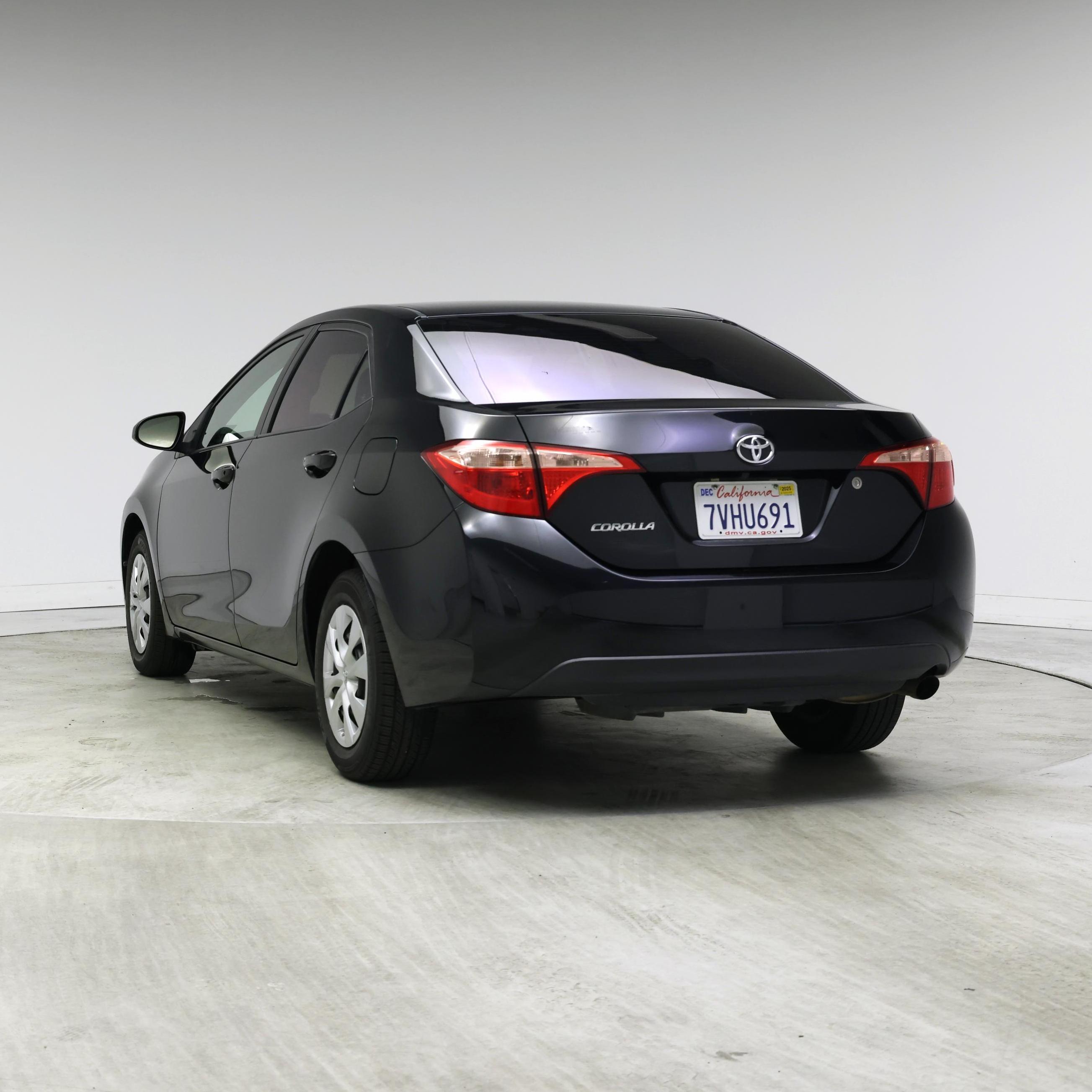 Thumbnail: 2017 Toyota Corolla - 2