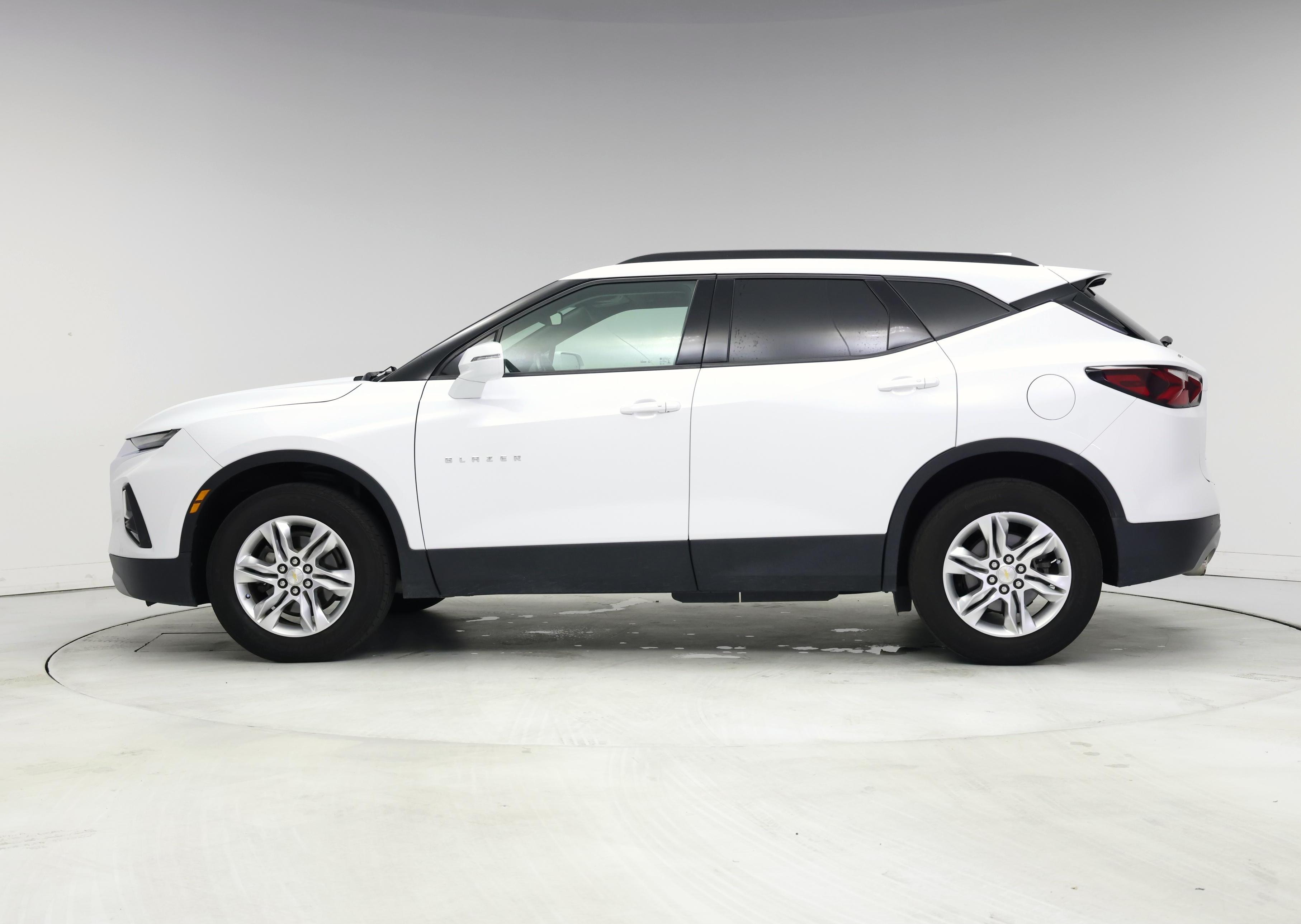 Thumbnail: 2020 Chevrolet Blazer - 3