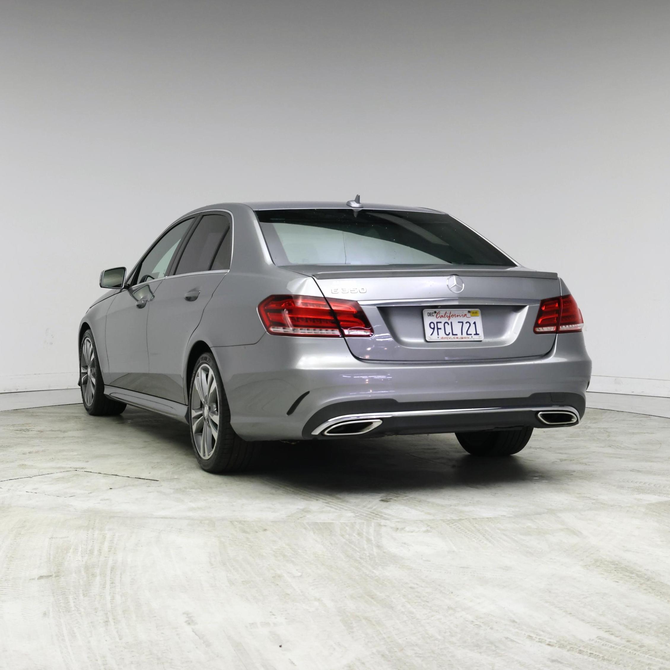 Thumbnail: 2014 Mercedes-Benz E-Class - 2