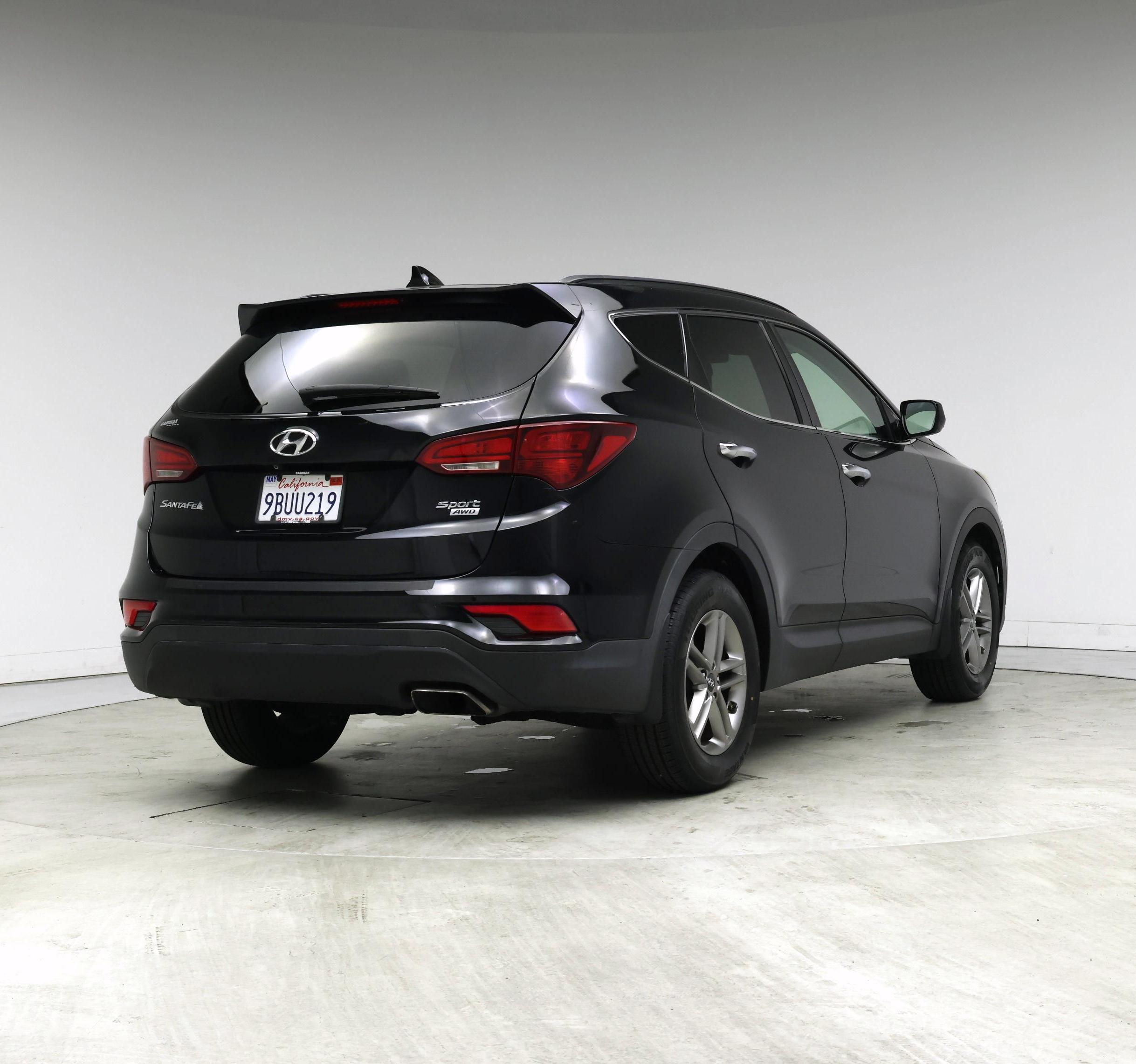 Thumbnail: 2017 Hyundai Santa Fe - 8