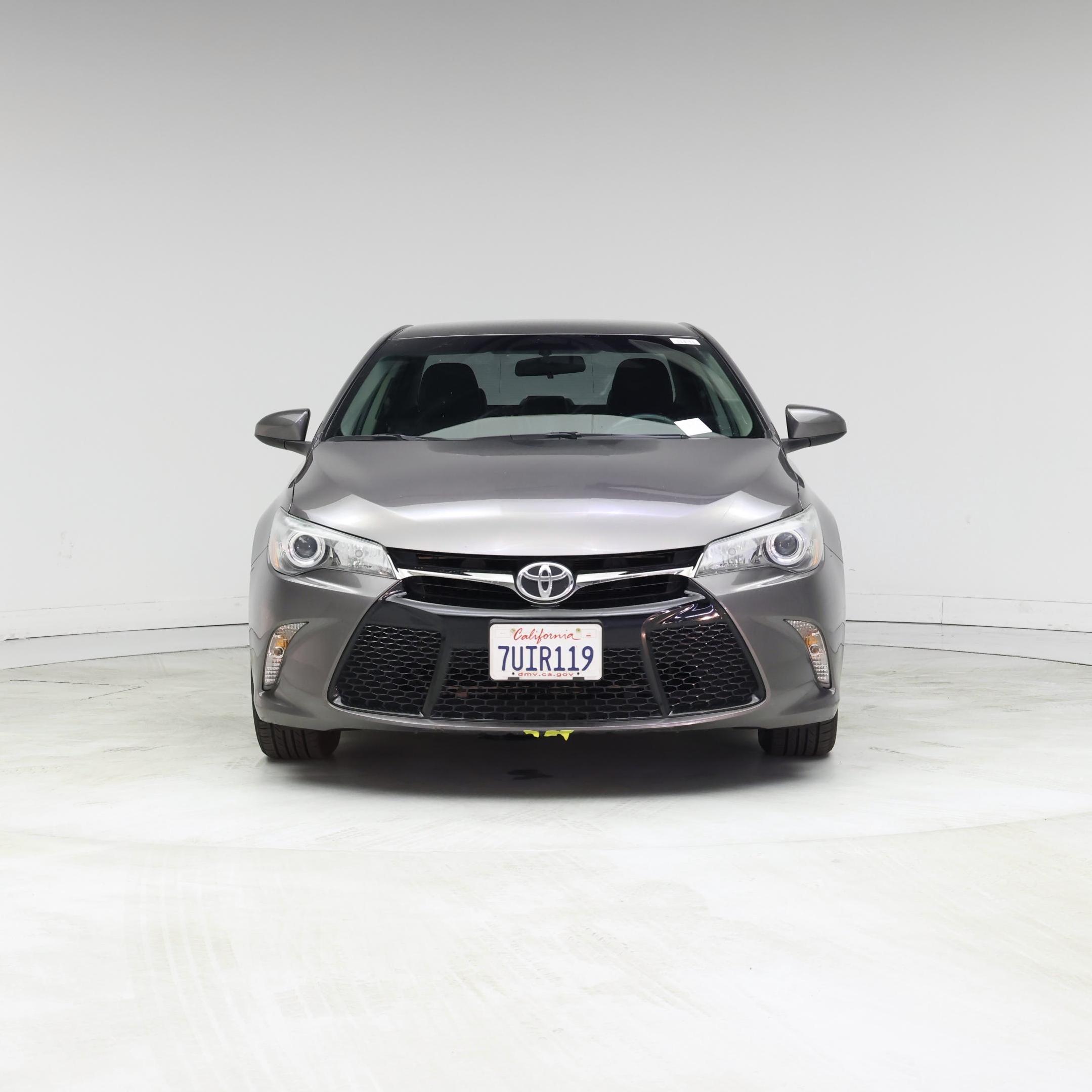 Thumbnail: 2016 Toyota Camry - 5