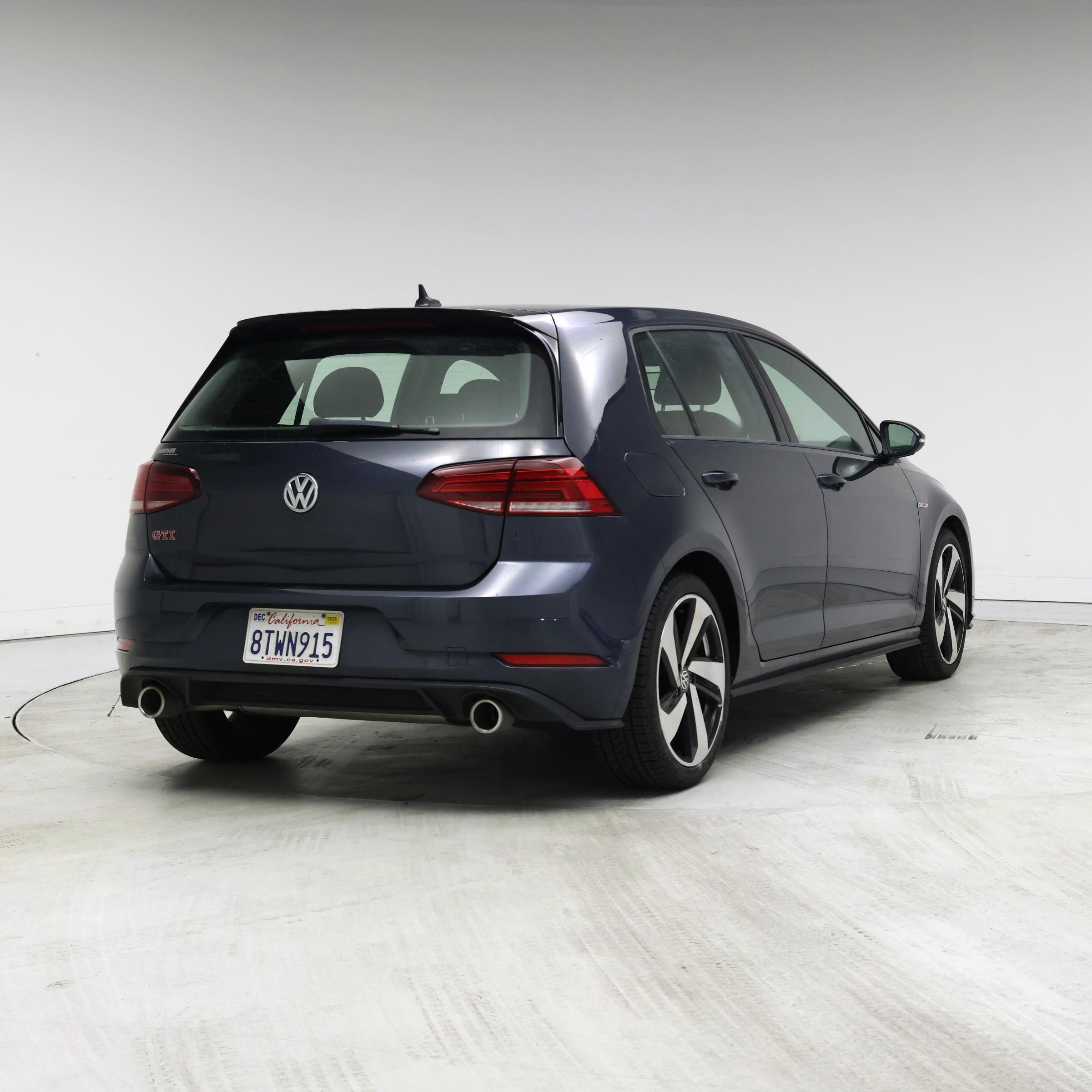 Thumbnail: 2021 Volkswagen Golf - 8