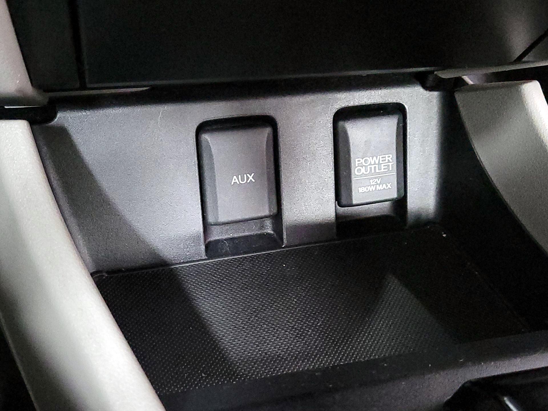 Thumbnail: 2013 Honda Civic - 18