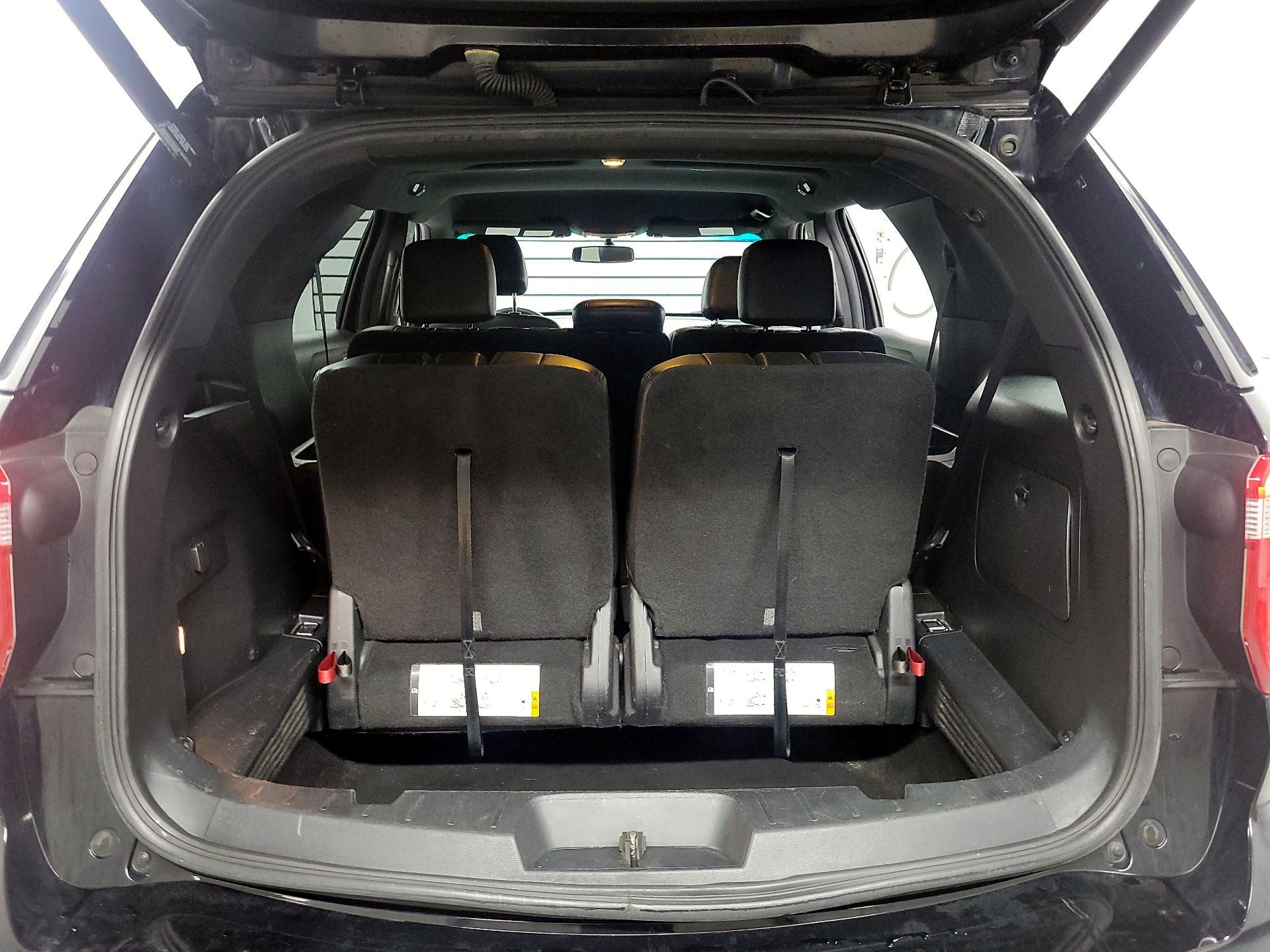 Thumbnail: 2016 Ford Explorer - 18