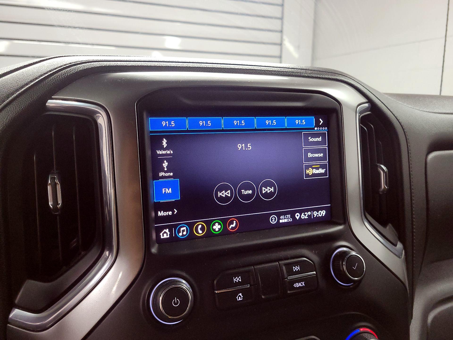 Thumbnail: 2020 Chevrolet Silverado 1500 - 15