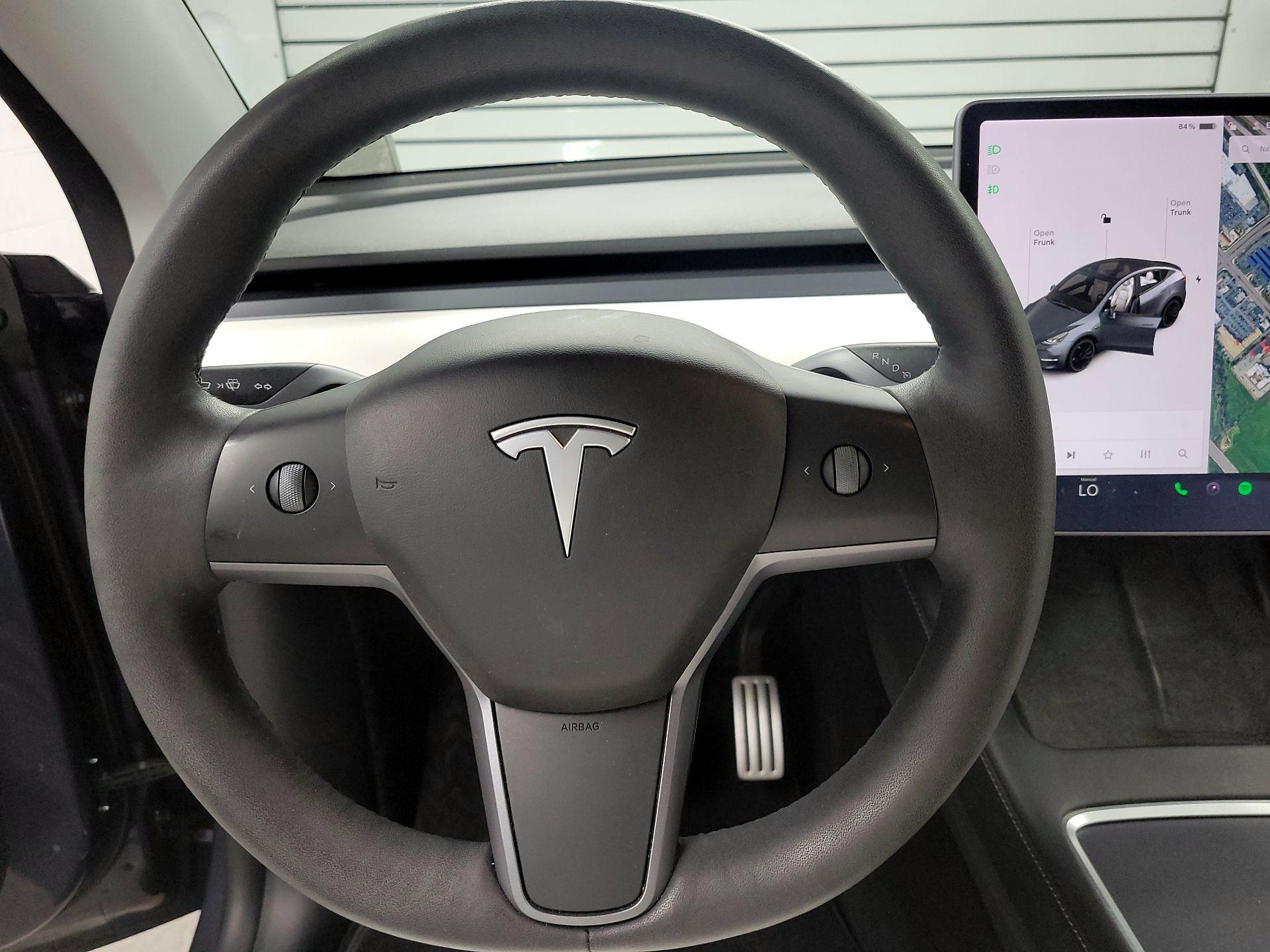 Thumbnail: 2022 Tesla Model Y - 10