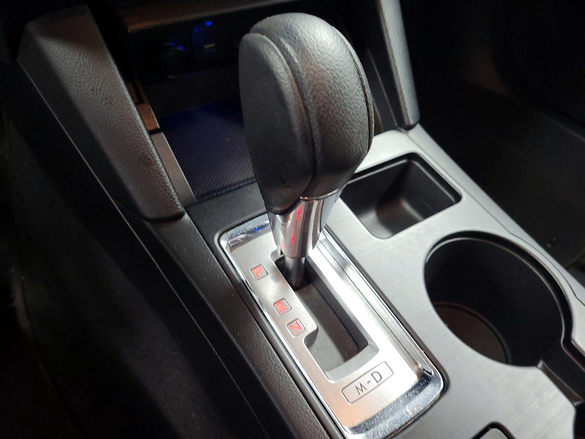 Thumbnail: 2015 Subaru Legacy - 15