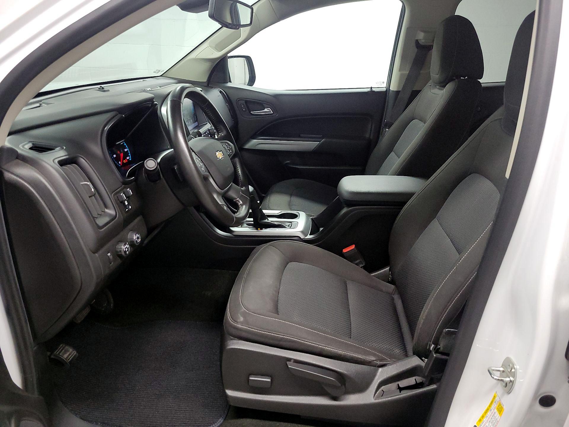 Thumbnail: 2016 Chevrolet Colorado - 11