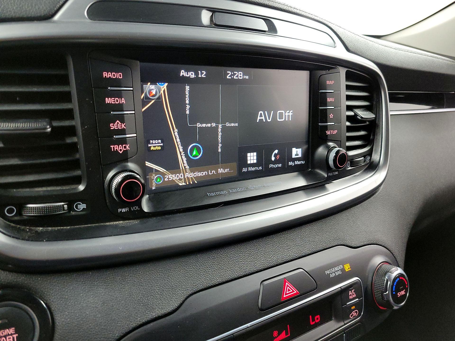 Thumbnail: 2019 Kia Sorento - 13