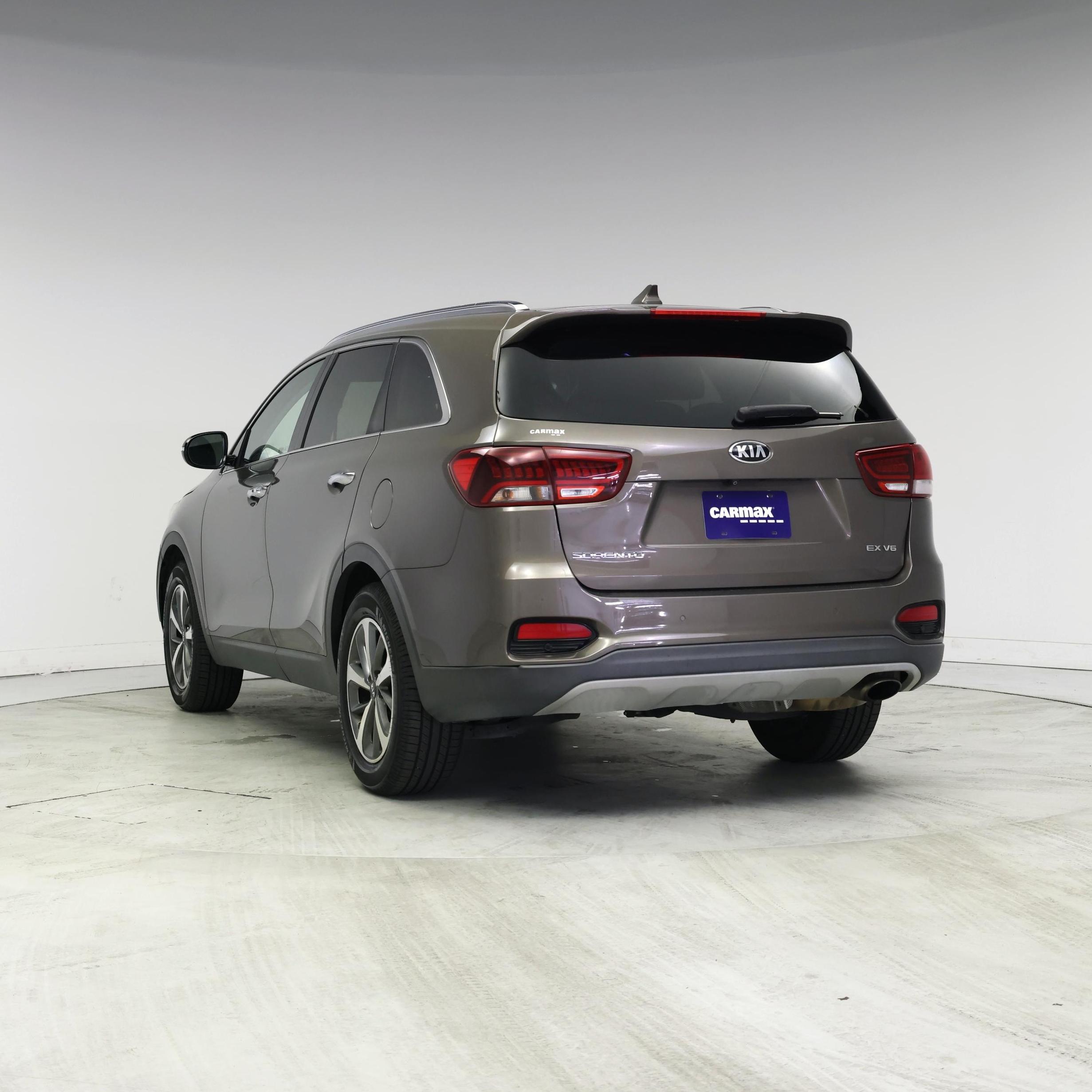 Thumbnail: 2019 Kia Sorento - 2