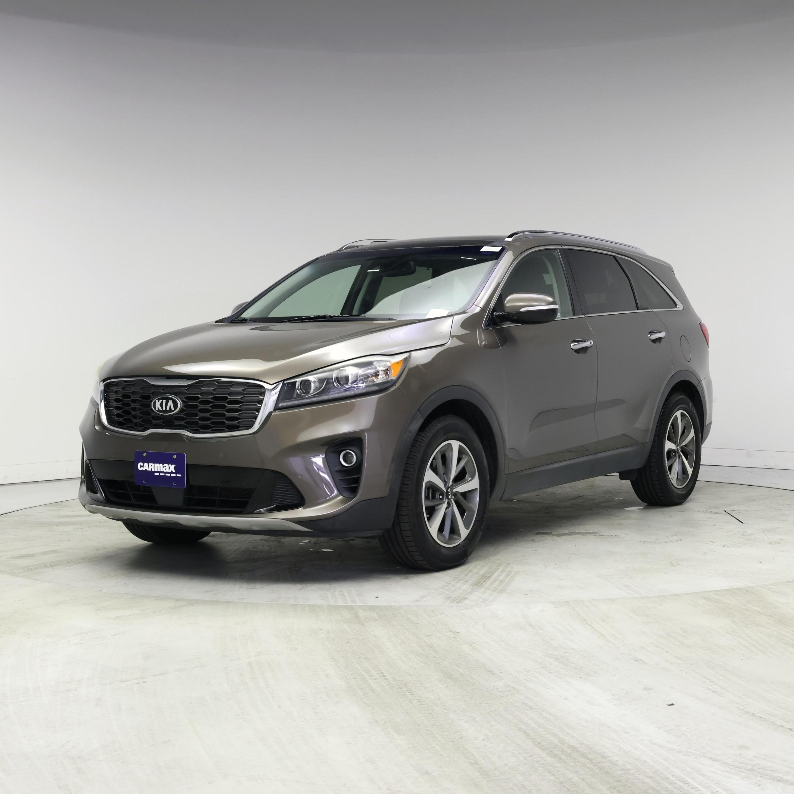Thumbnail: 2019 Kia Sorento - 4
