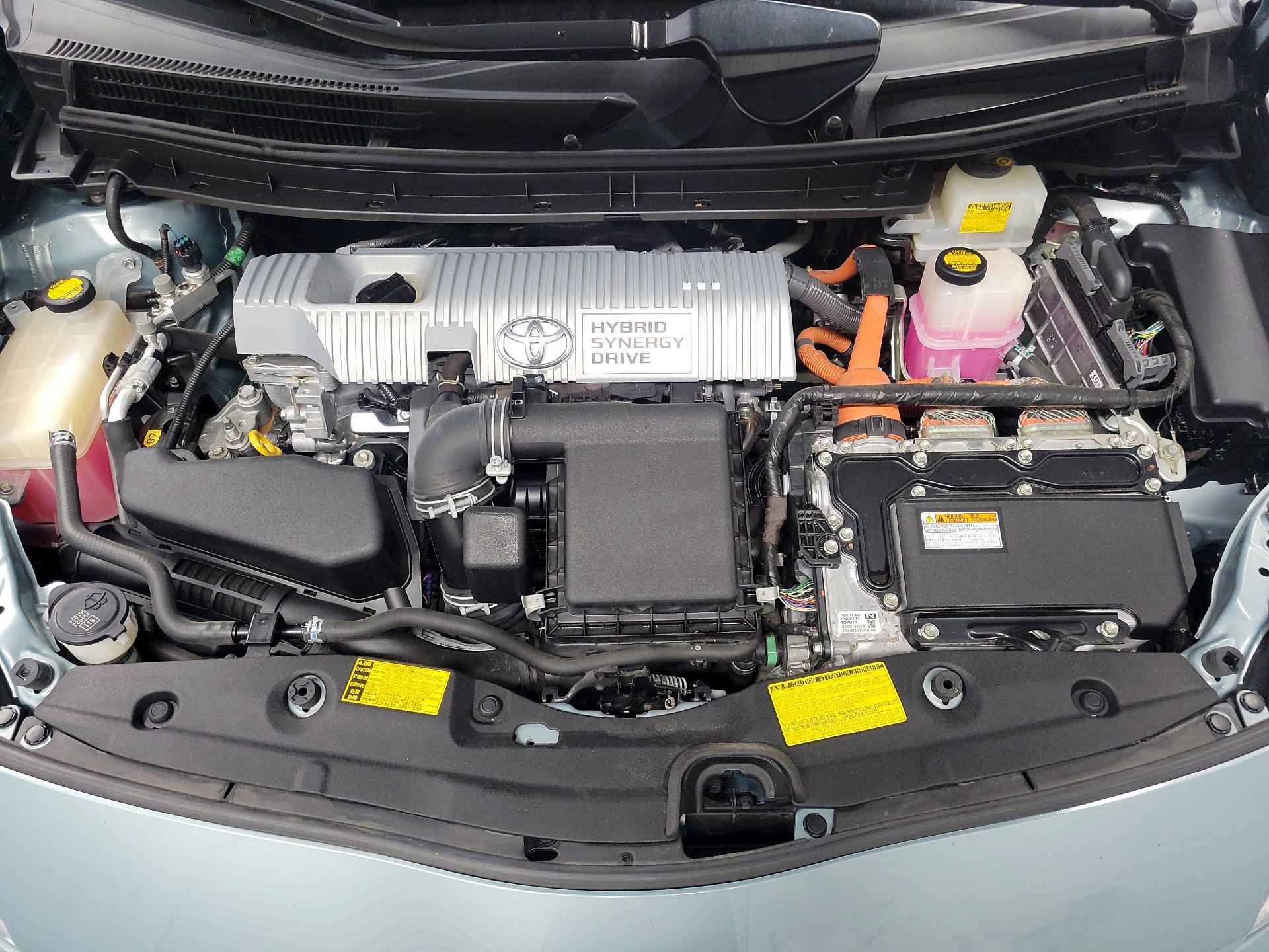 Thumbnail: 2014 Toyota Prius - 20