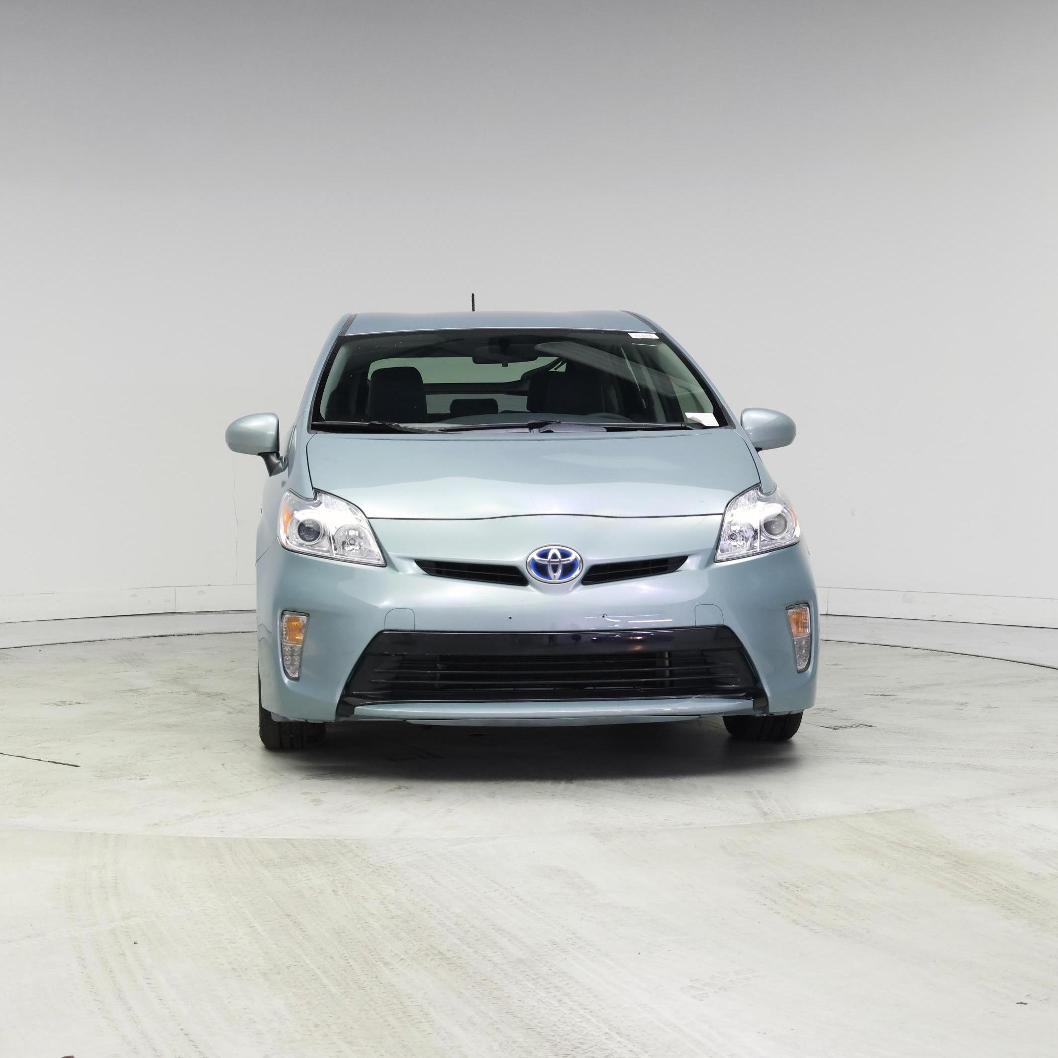 Thumbnail: 2014 Toyota Prius - 5
