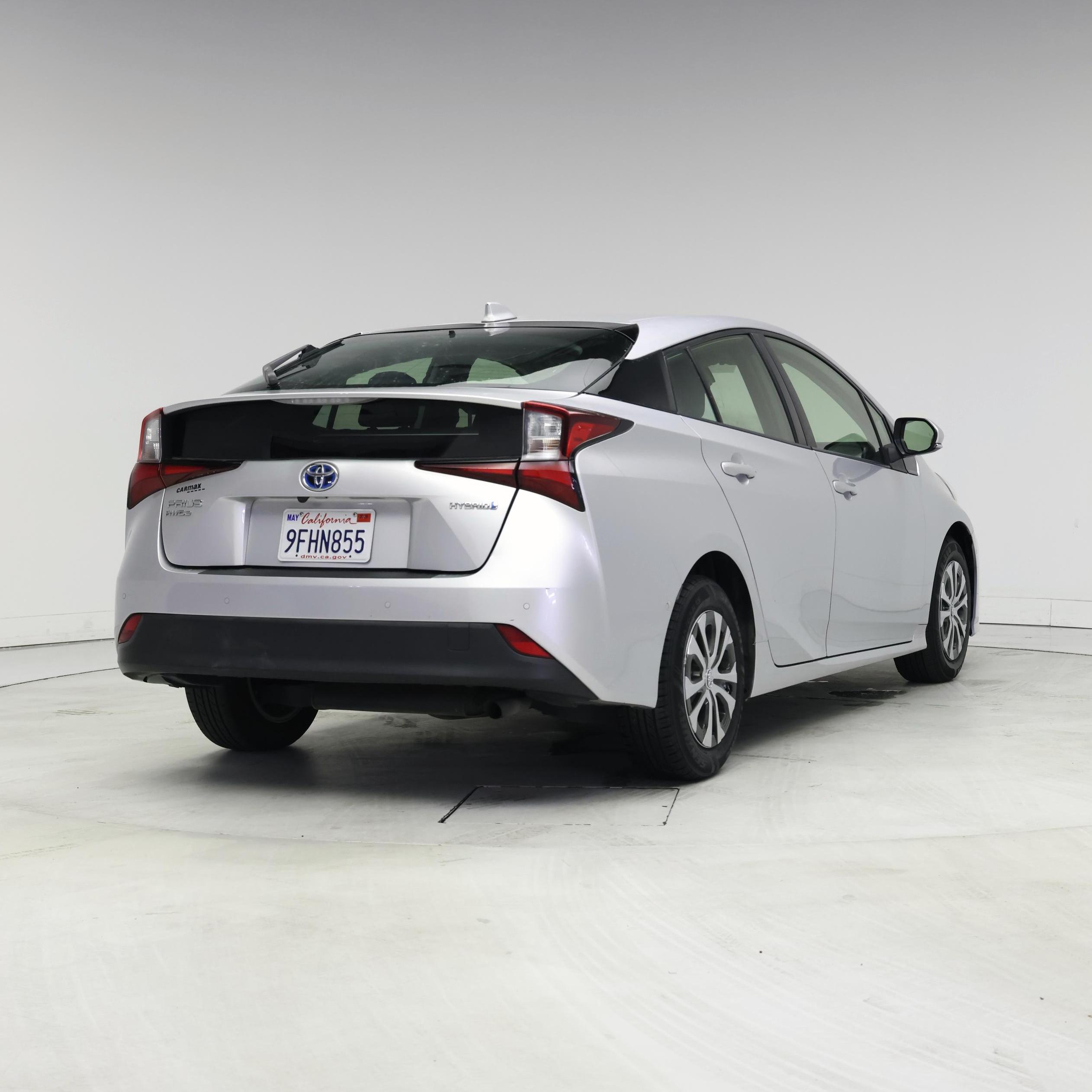 Thumbnail: 2021 Toyota Prius - 8