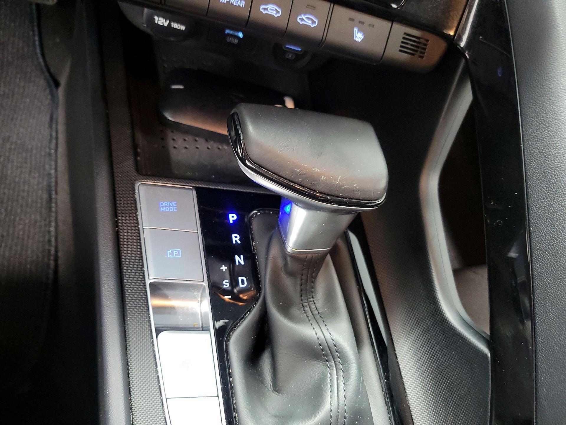 Thumbnail: 2023 Hyundai Elantra - 16