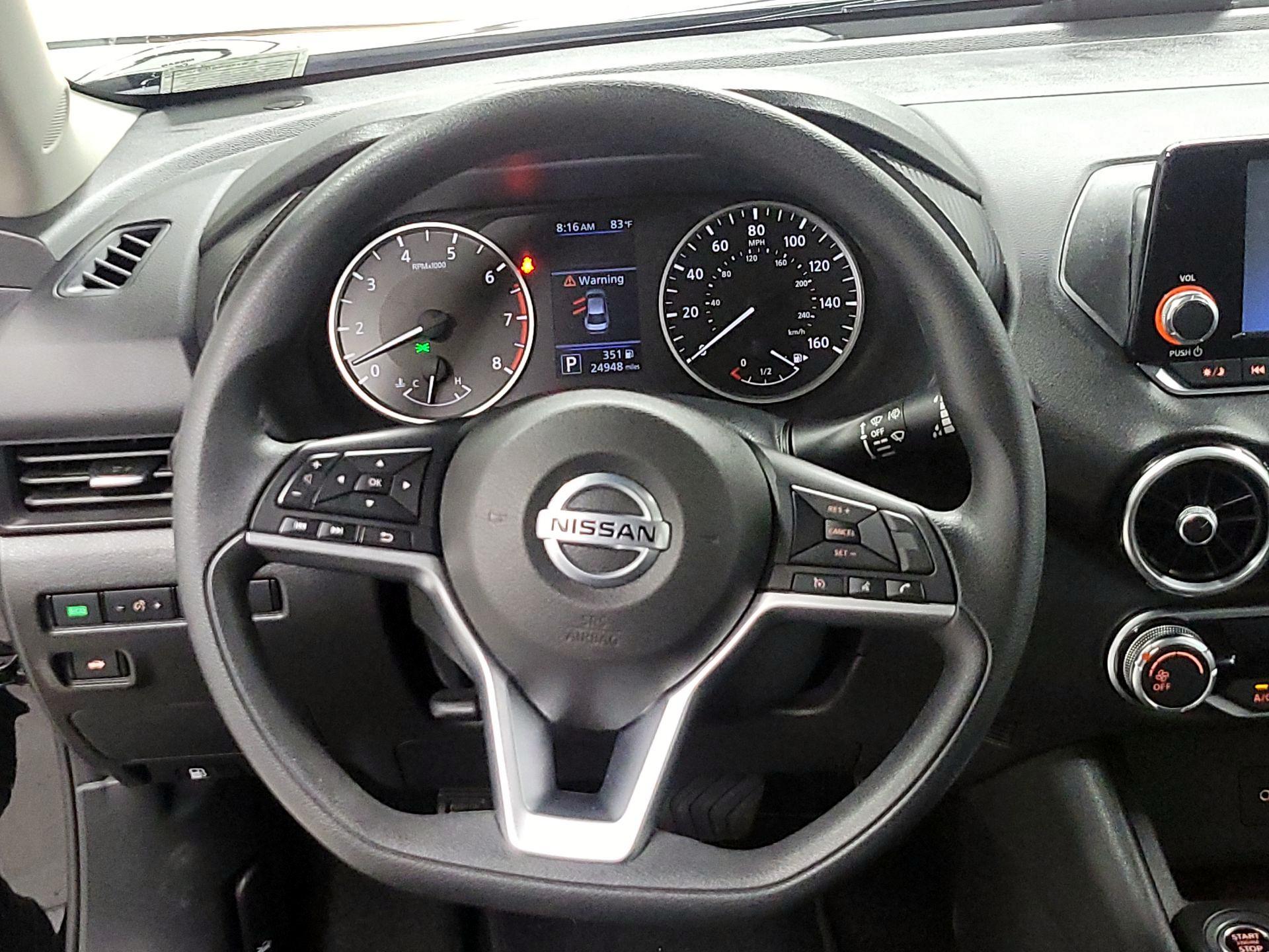 Thumbnail: 2022 Nissan Sentra - 10