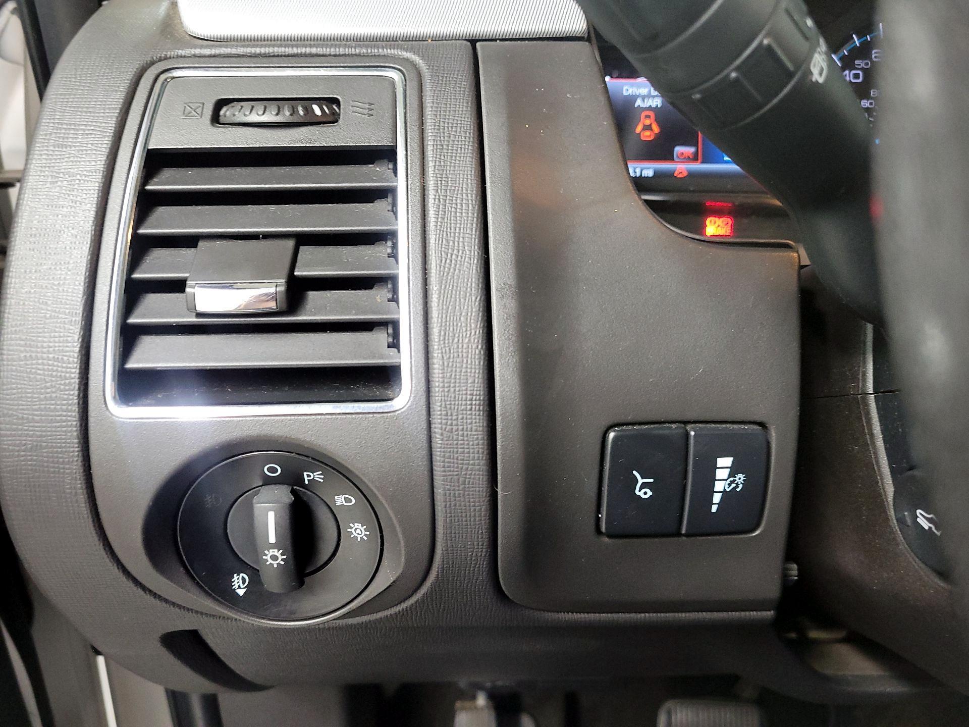 Thumbnail: 2014 Ford Flex - 13