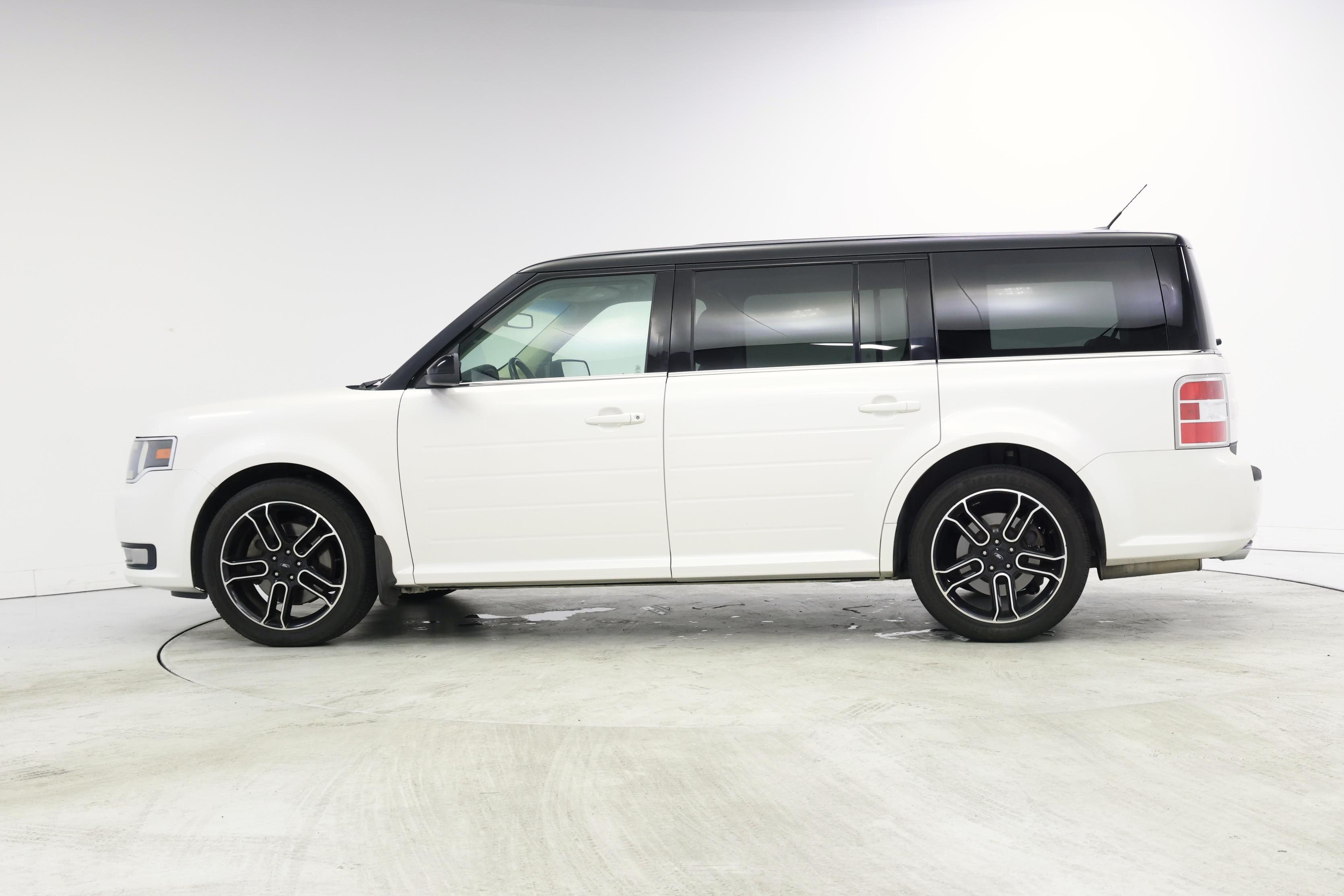 Thumbnail: 2014 Ford Flex - 3