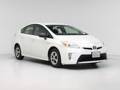 White 2015 Toyota Prius Two