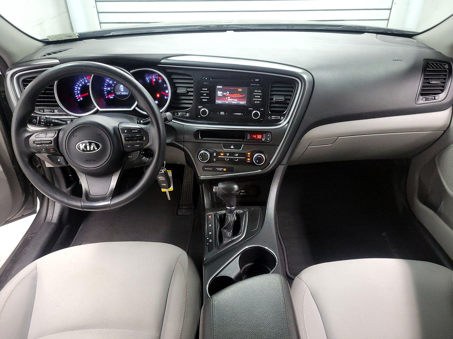 Thumbnail: 2015 Kia Optima - 9