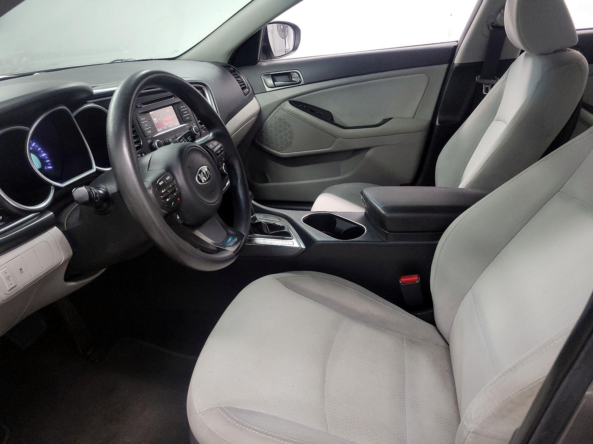 Thumbnail: 2015 Kia Optima - 11