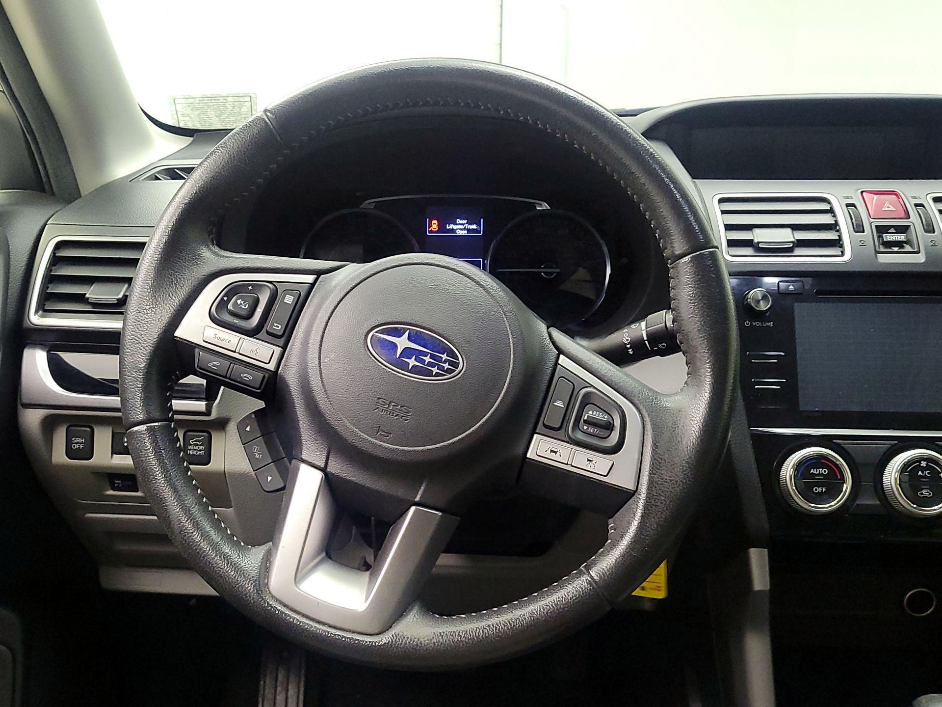 Thumbnail: 2018 Subaru Forester - 10