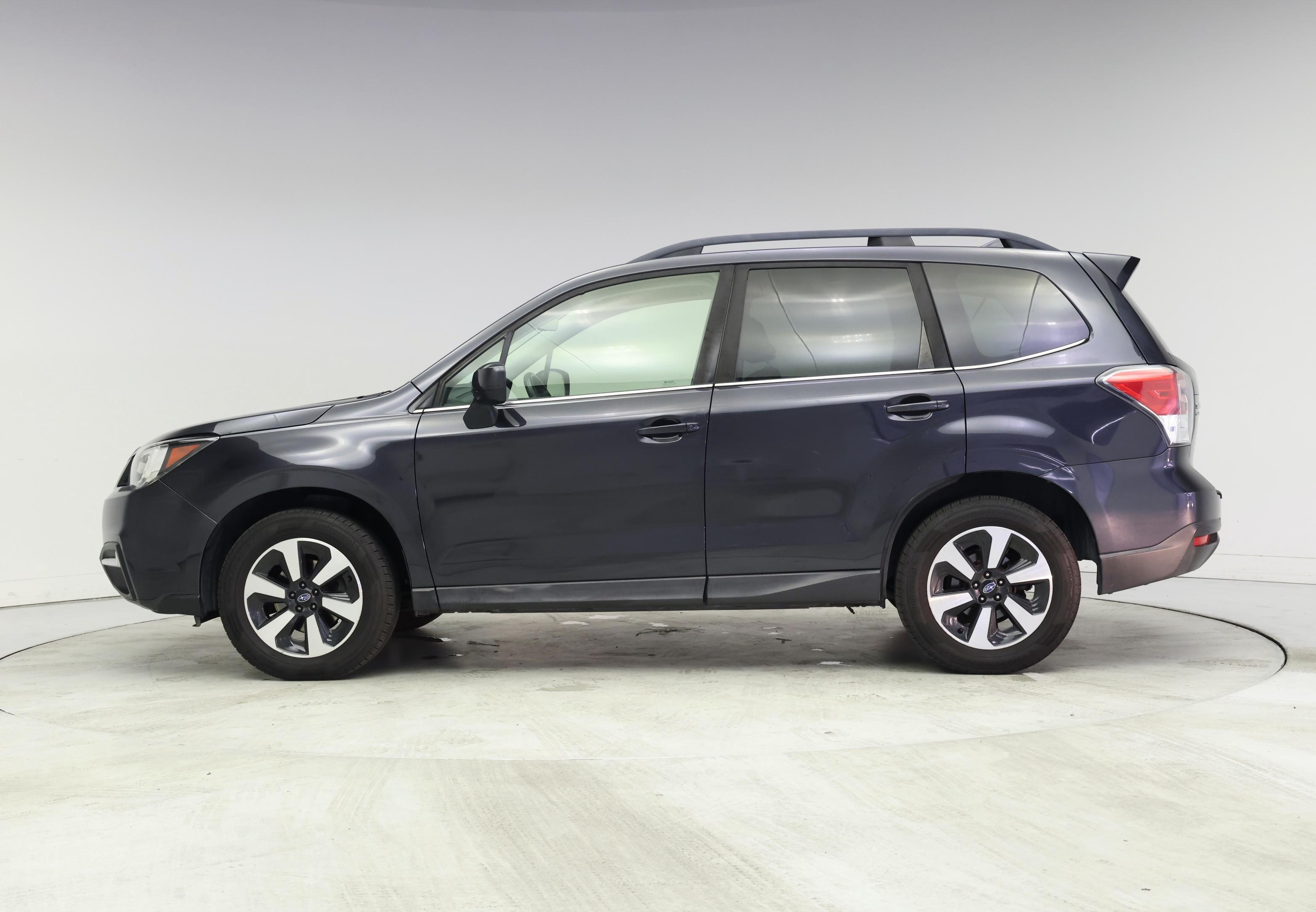 Thumbnail: 2018 Subaru Forester - 3