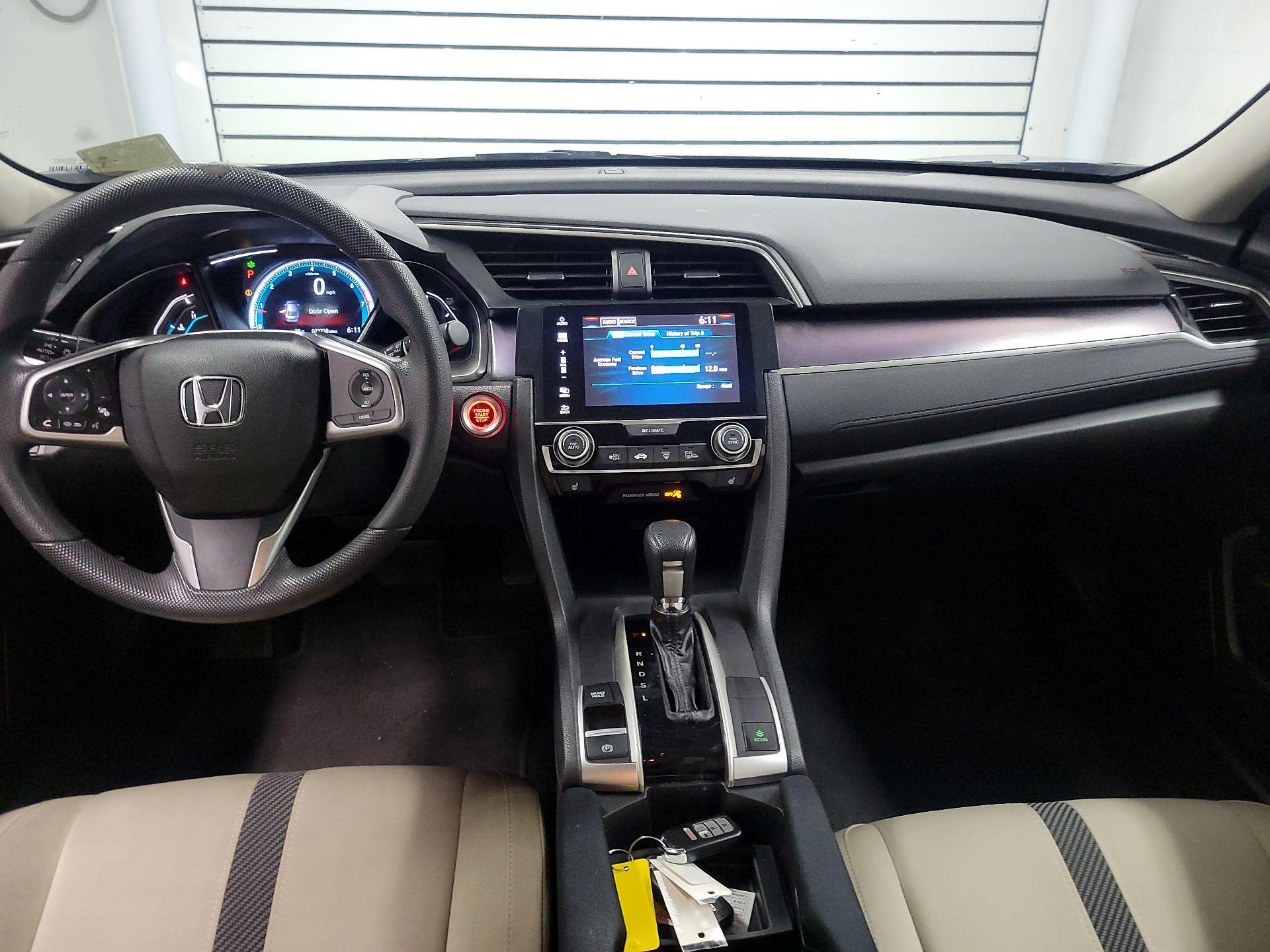 Thumbnail: 2017 Honda Civic - 9