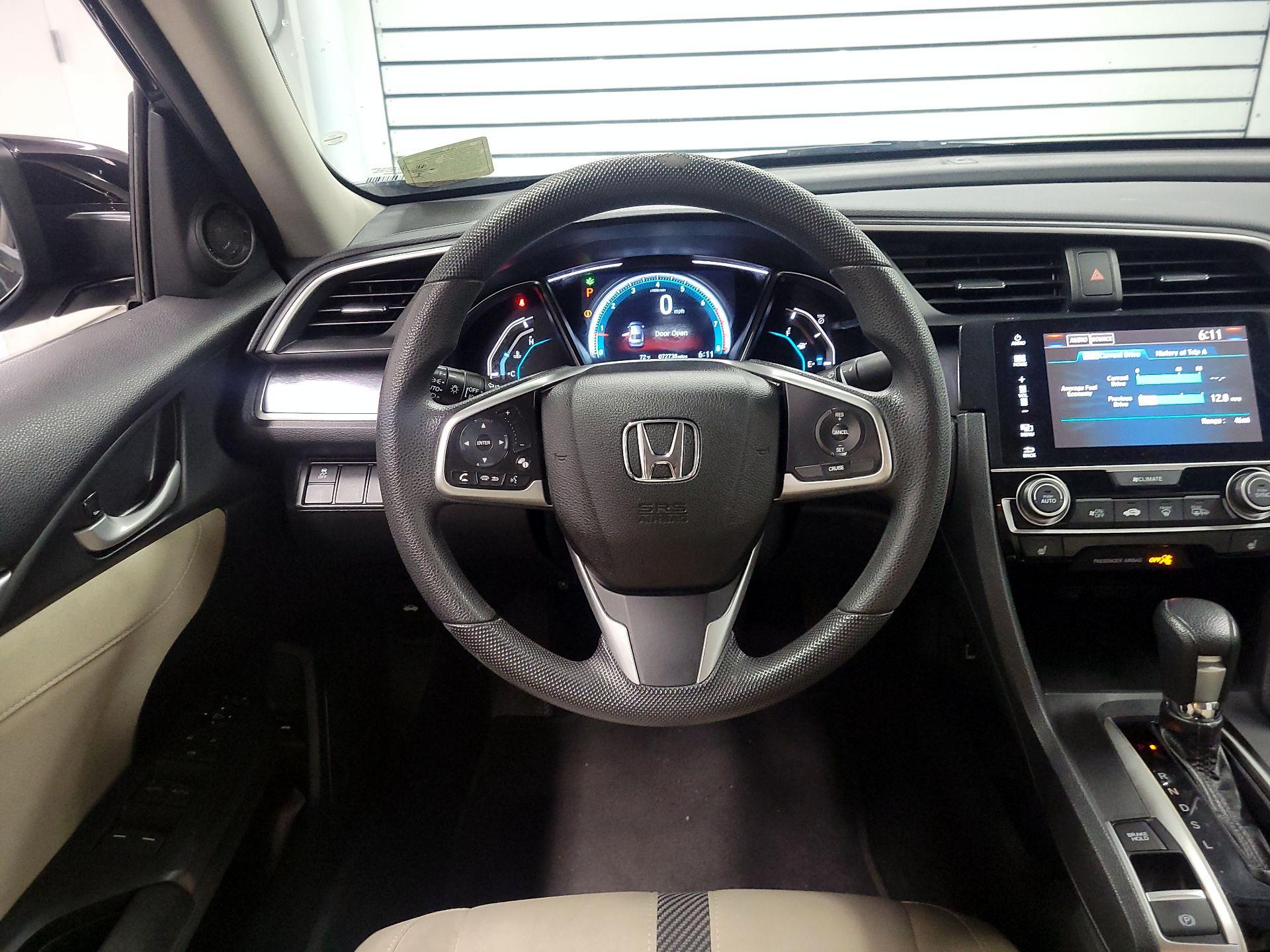 Thumbnail: 2017 Honda Civic - 10