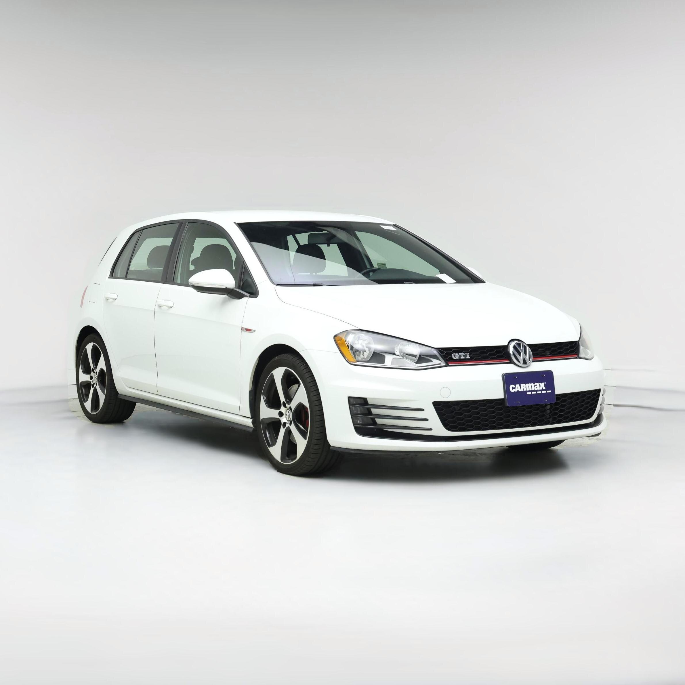 Thumbnail: 2017 Volkswagen Golf - 1