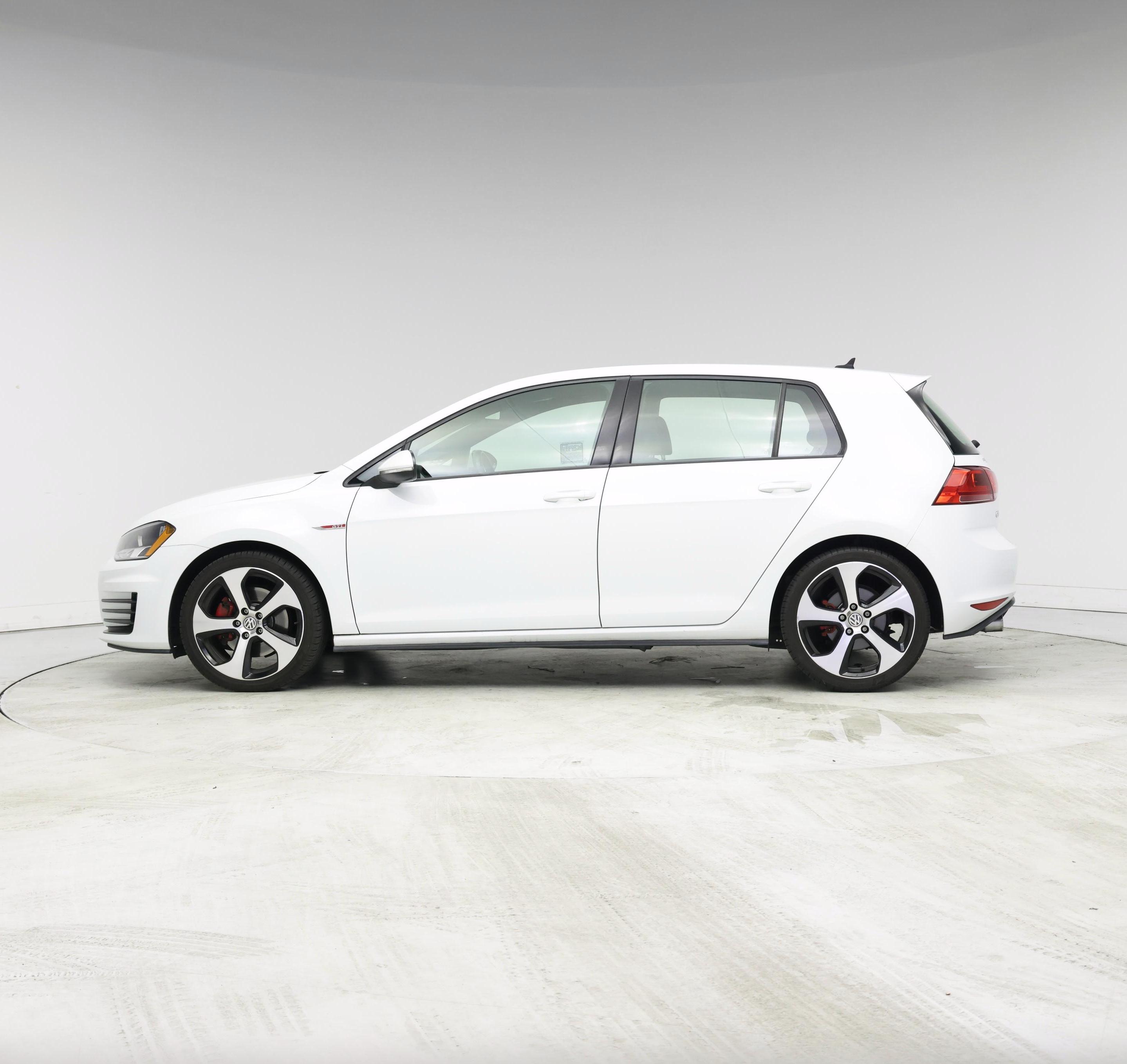 Thumbnail: 2017 Volkswagen Golf - 3
