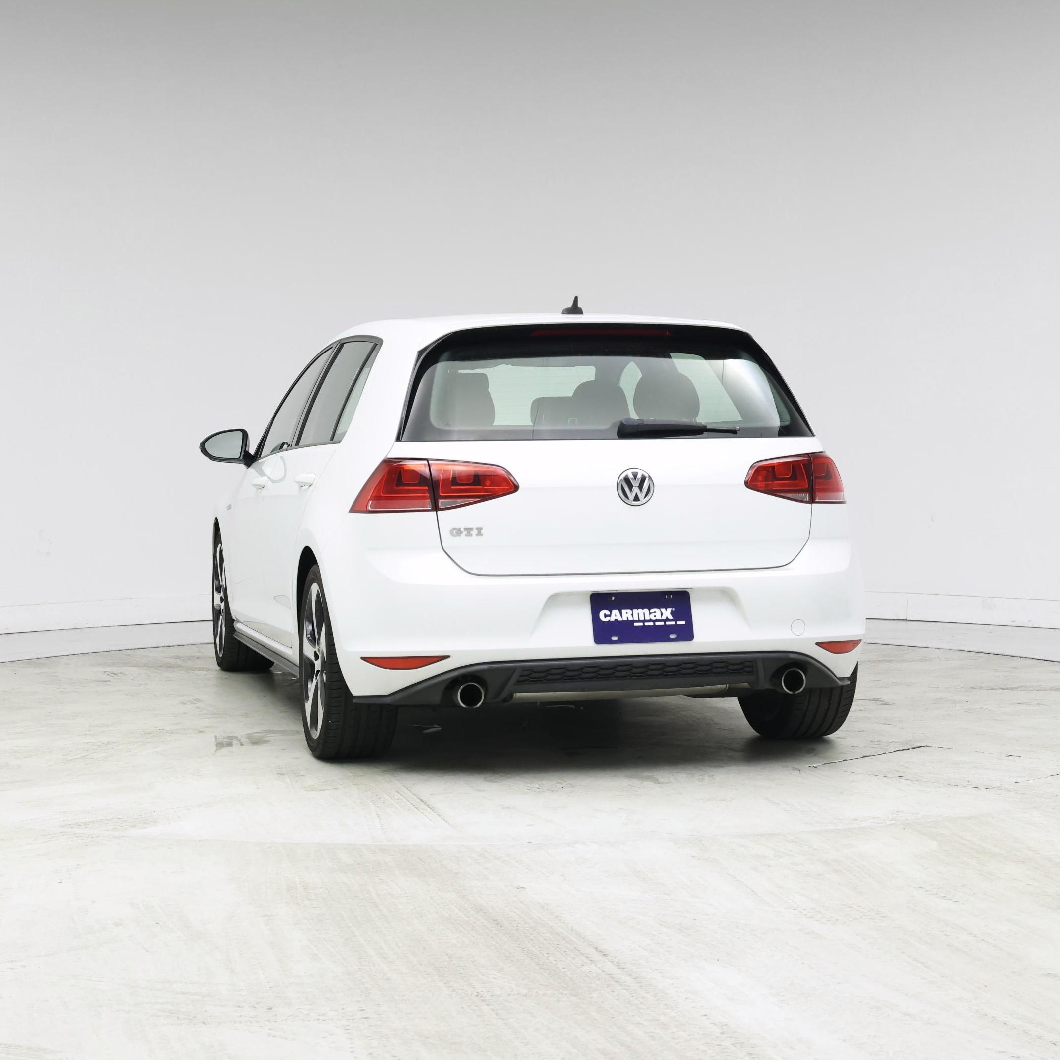 Thumbnail: 2017 Volkswagen Golf - 6