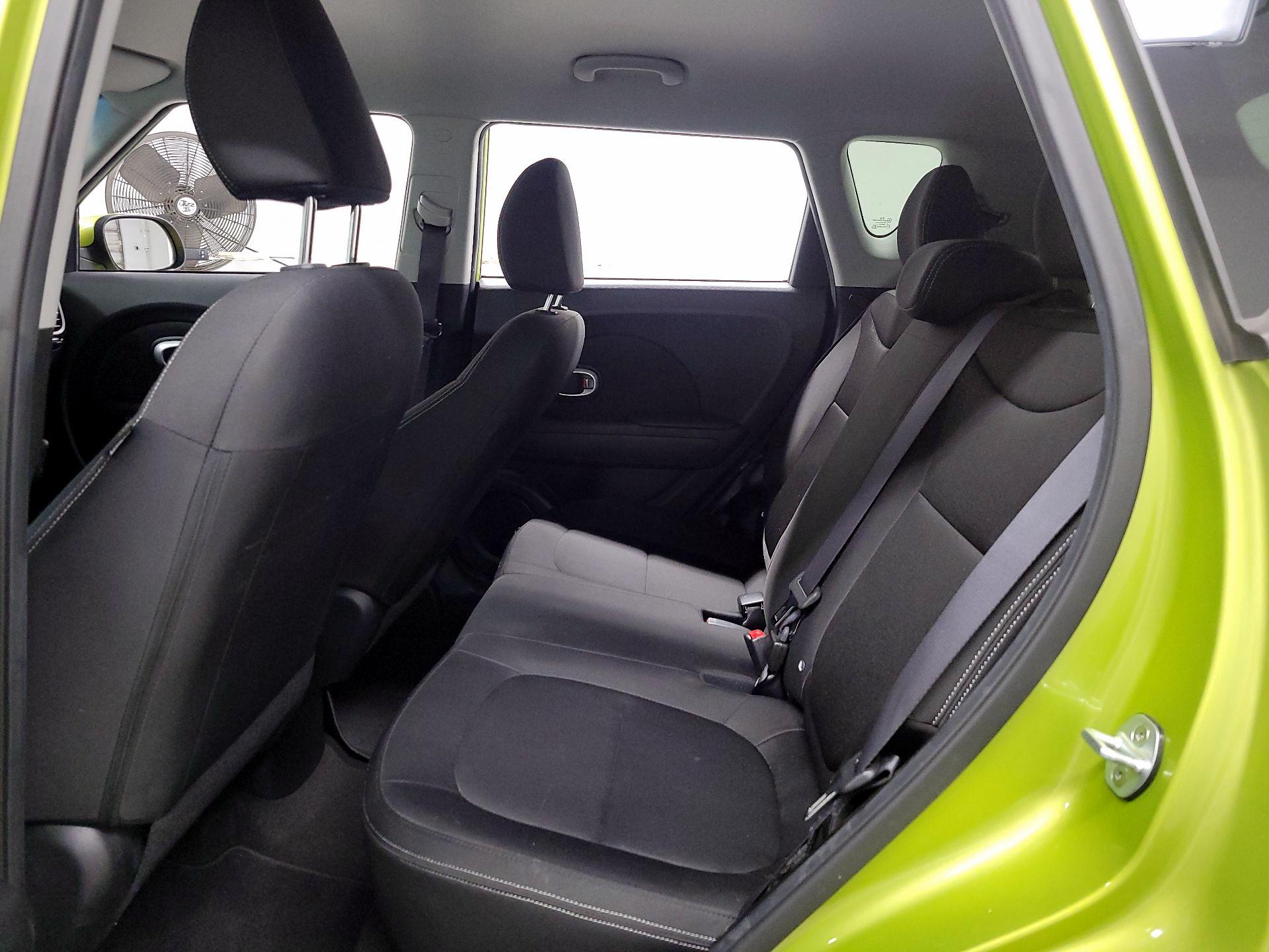 Thumbnail: 2015 Kia Soul - 17