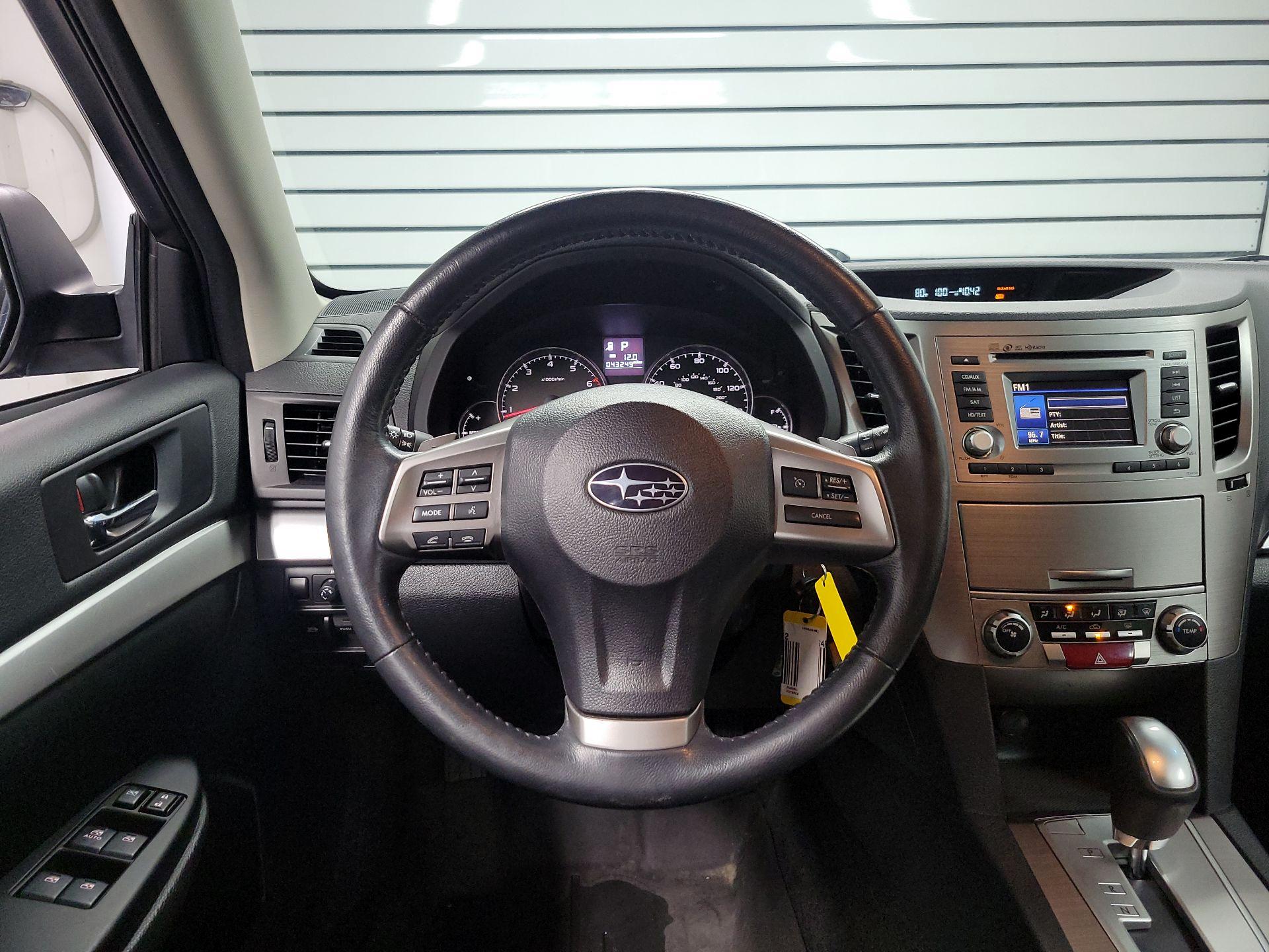 Thumbnail: 2014 Subaru Outback - 10