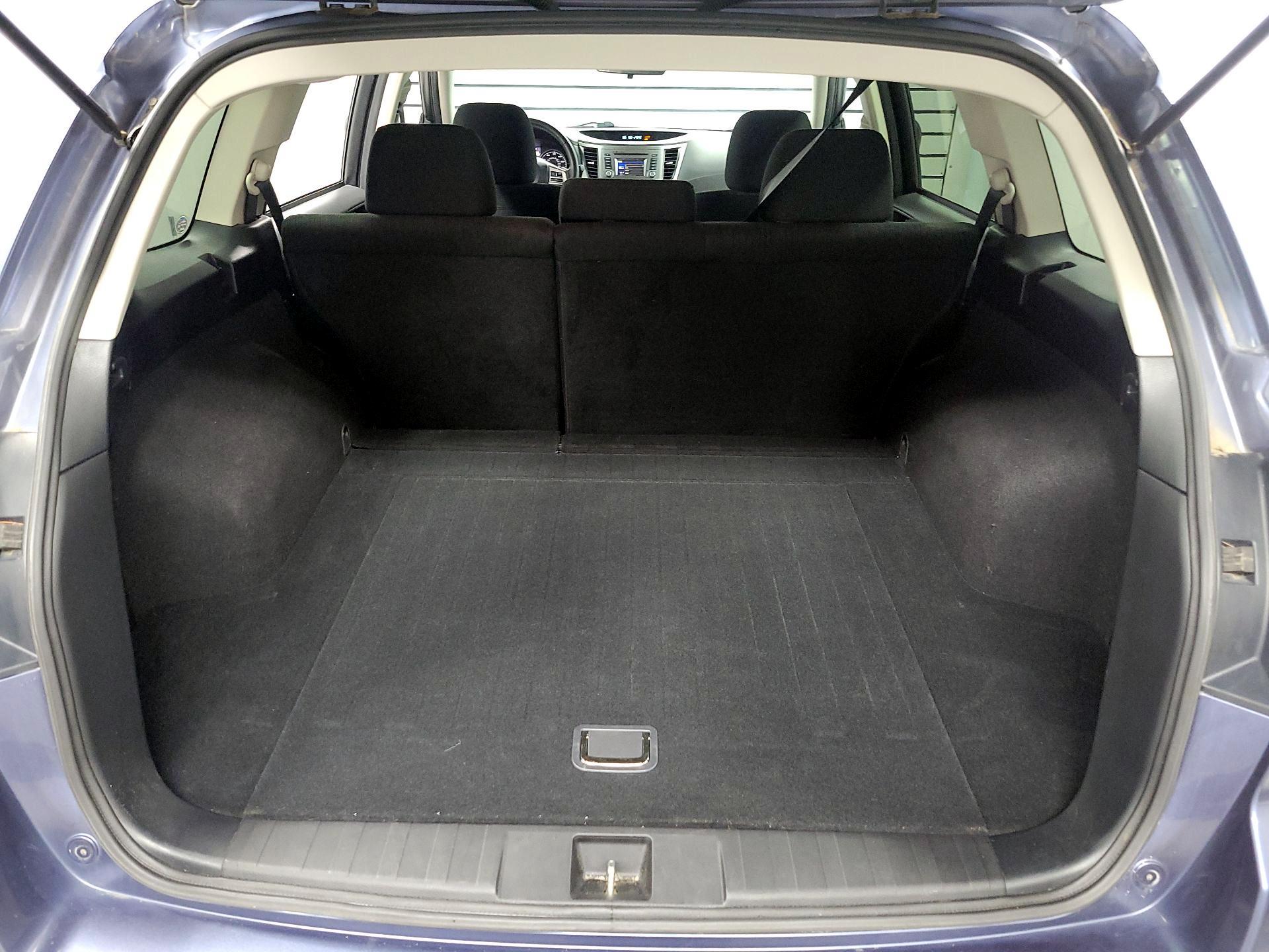 Thumbnail: 2014 Subaru Outback - 18
